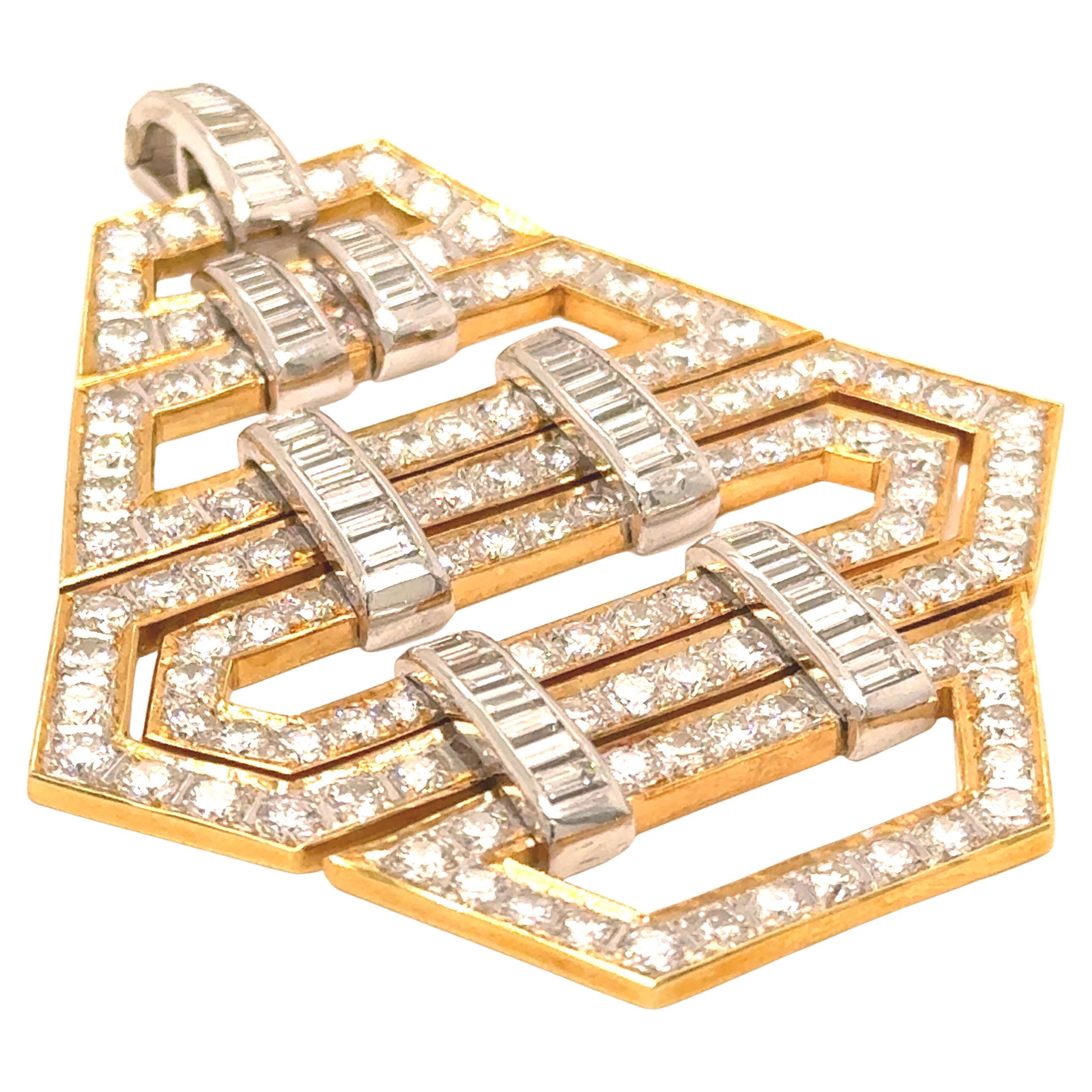 Art Deco Geometric Elegant Set 136 grams 18Kt Gold with Diamonds 21.48 cts For Sale 5