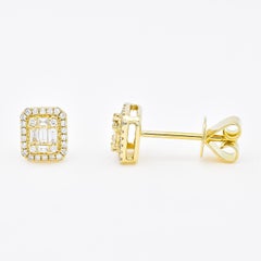 18KT Gold Baguette Diamonds Halo Cluster Emerald Illusion Stud Earrings E56027A