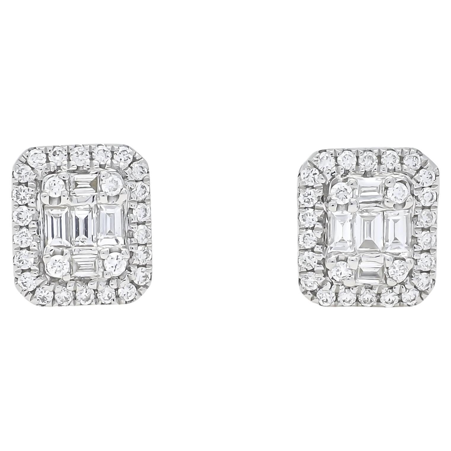 18KT Gold Baguette Diamonds Halo Cluster Emerald Illusion Stud Earrings E56027A For Sale