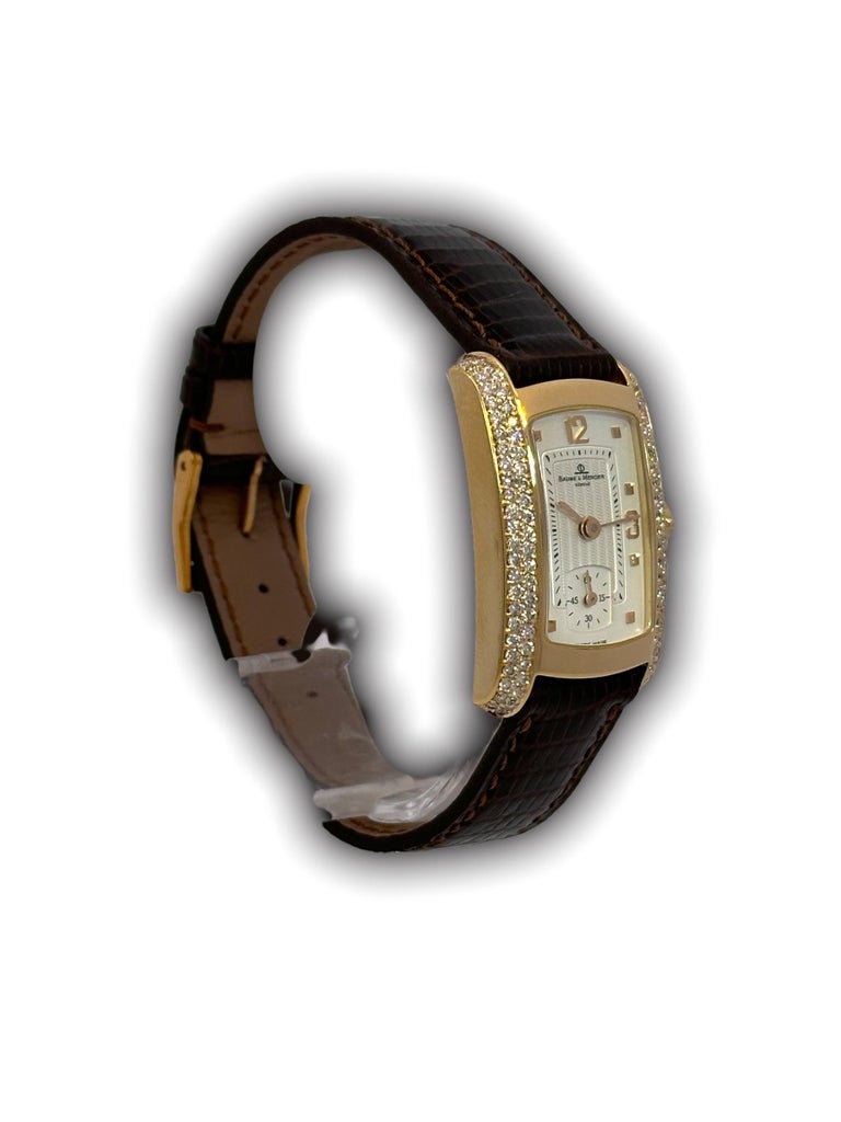 18kt Gold Baume & Mercier Hampton Milleis With Diamonds Wrist Watch In Excellent Condition For Sale In Antwerp, BE