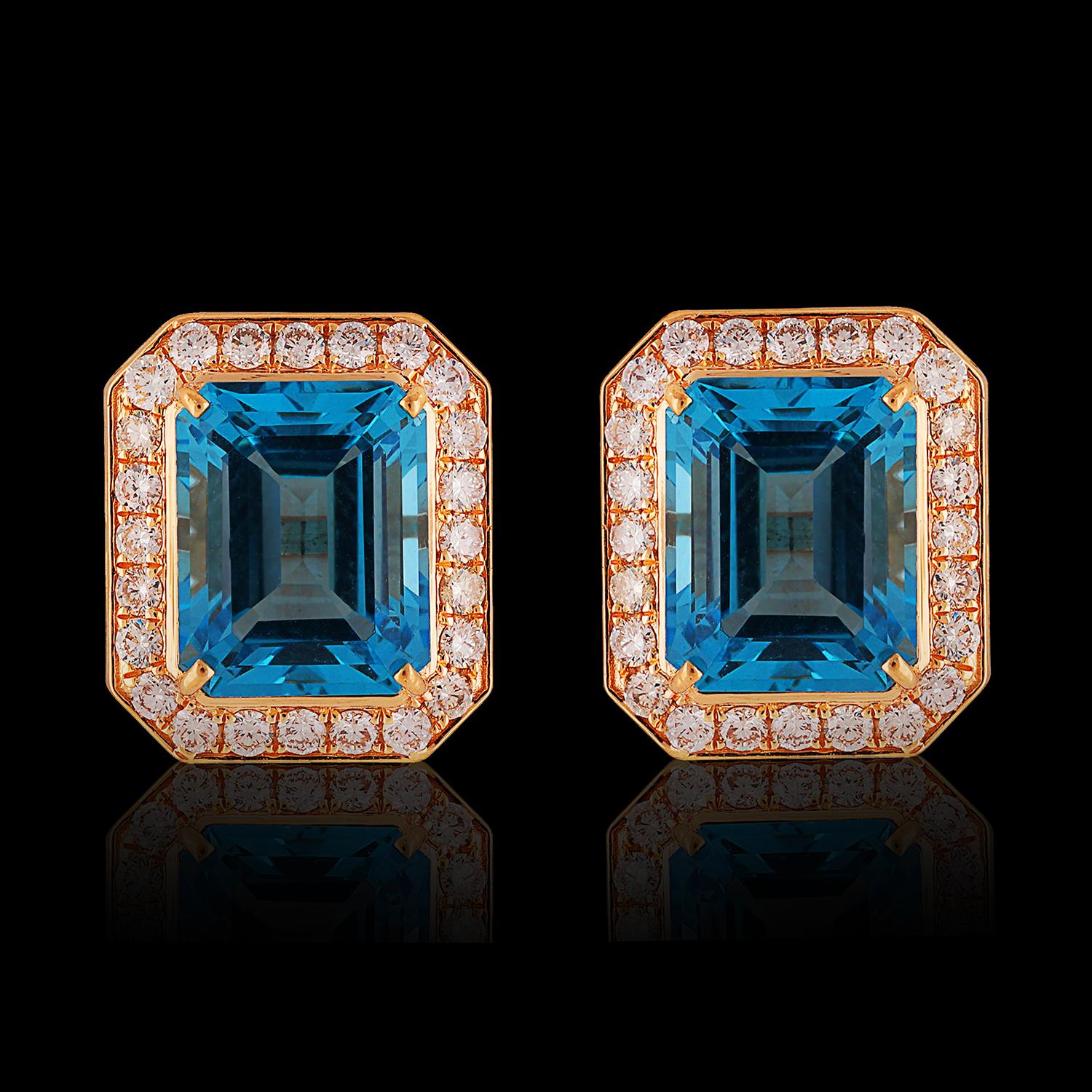 18kt Gold Blue Topaz & Diamond Stud Earrings In New Condition For Sale In London, W1U 2JG