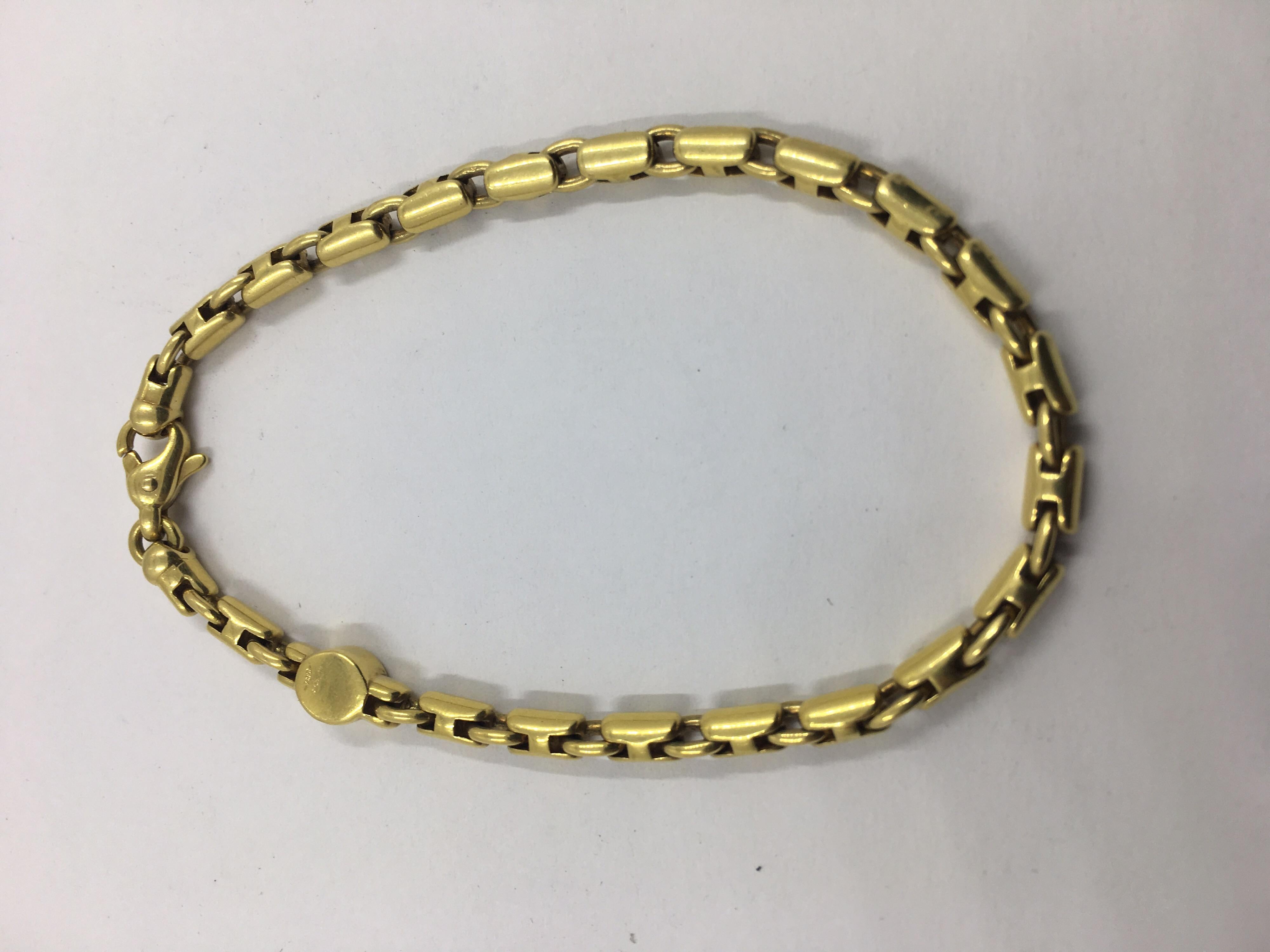 18Kt Yellow Gold Link Bracelet 
By Garzi Atezzo 
Made in Italy
22.40 grams 
Length 7.5