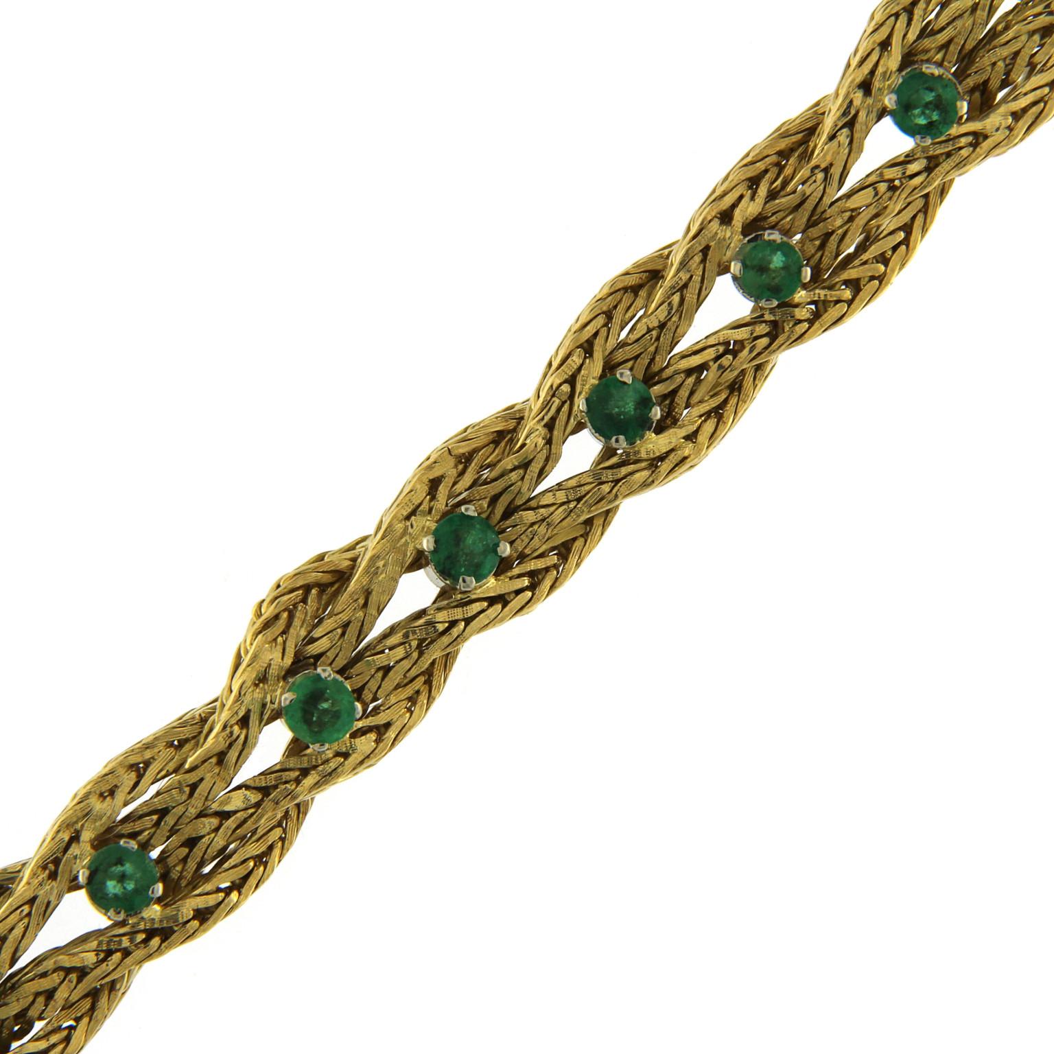 18 Karat Gold Bracelets Set of 4 Diamond Zaphire Emerald and Ruby For Sale 9