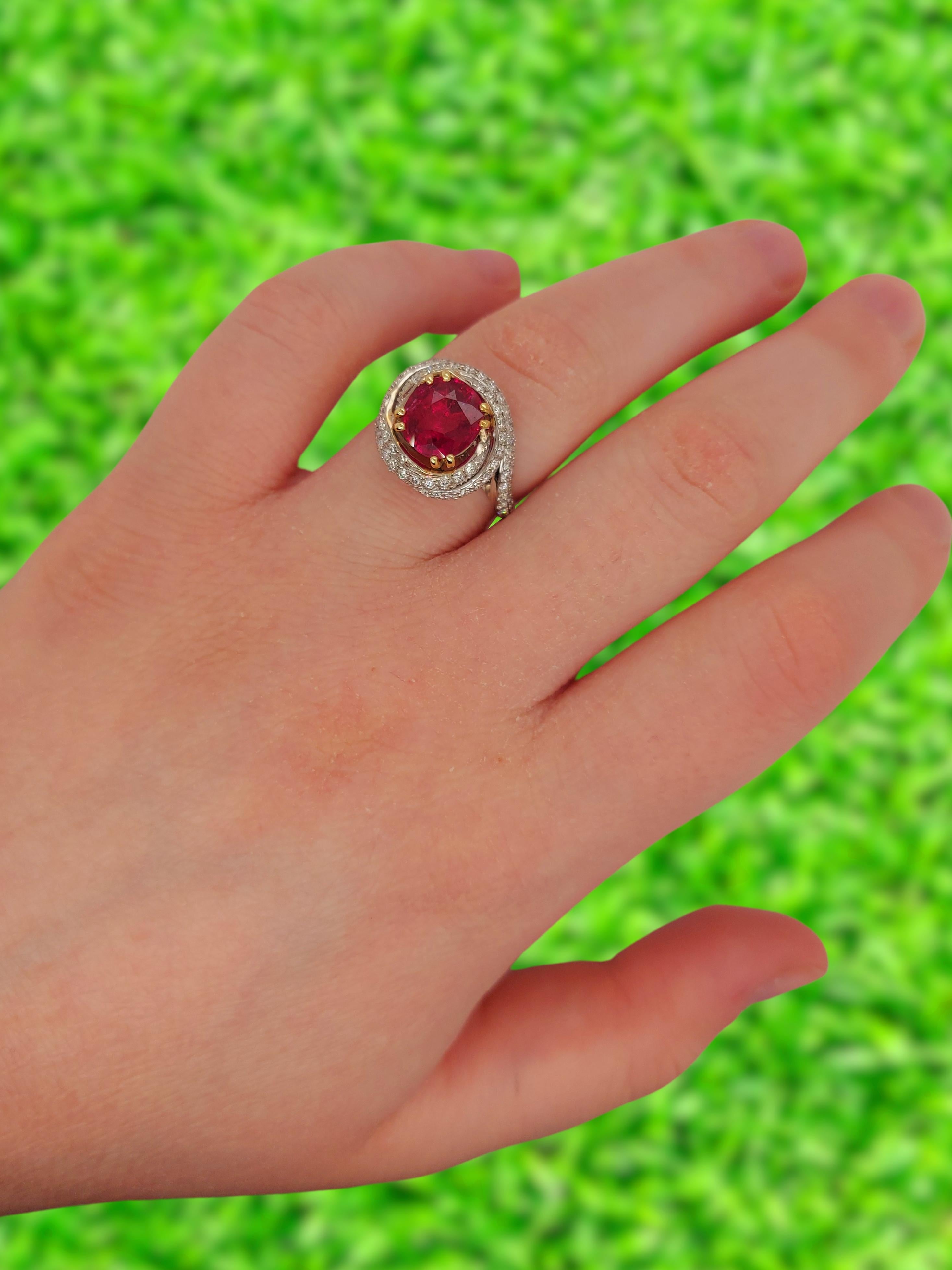 Brilliant Cut 18Kt Gold Burma Pigeon Blood Quality Ruby No Heat 2, 08 Ct GRS Certified Ring For Sale