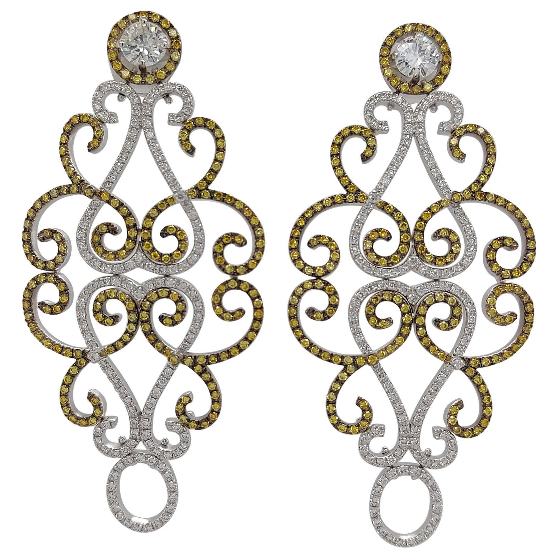 18Kt Gold Chandelier Earrings with Yellow and White Diamonds & Solitaire Diamond