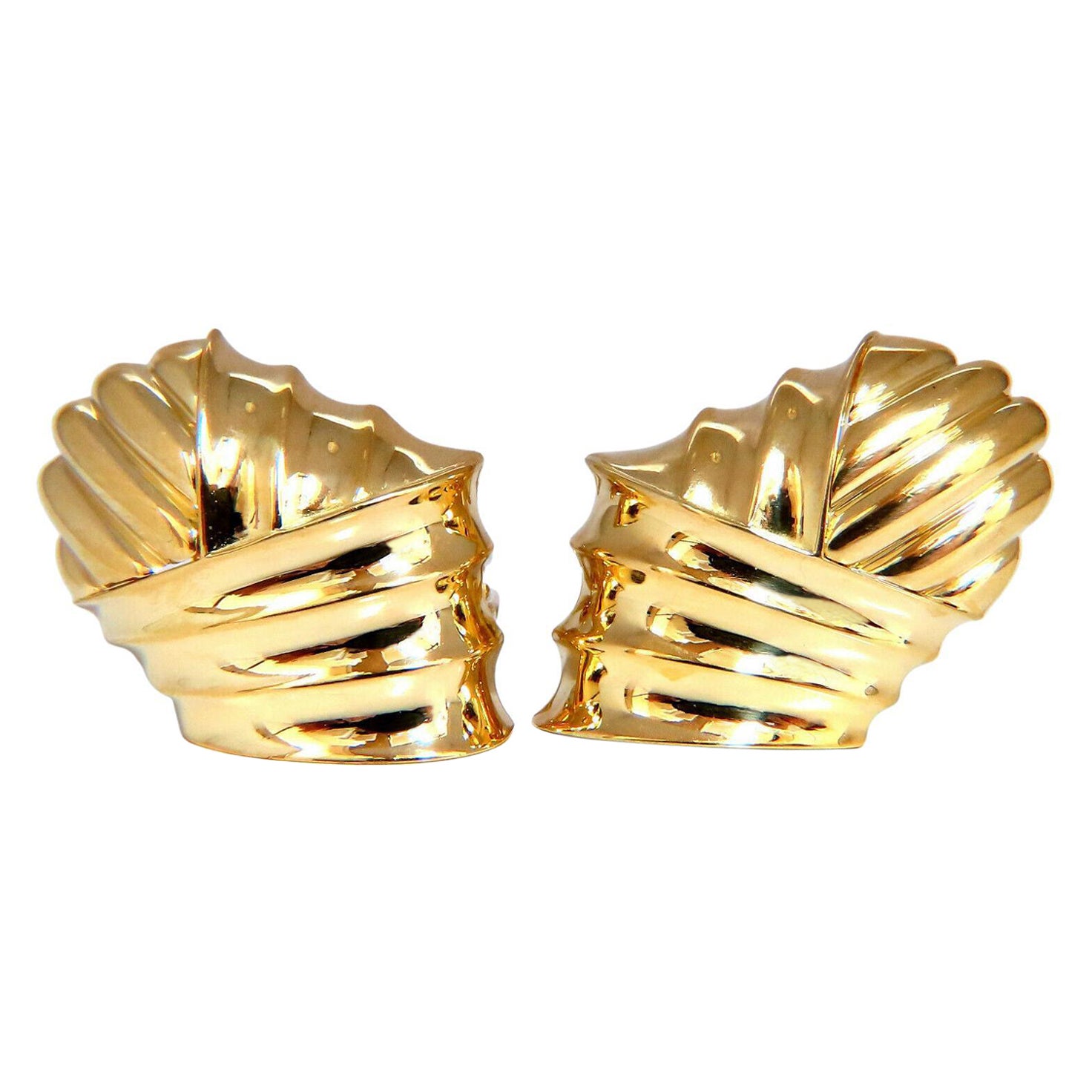 18kt Gold Clip Earrings Shell Classic*