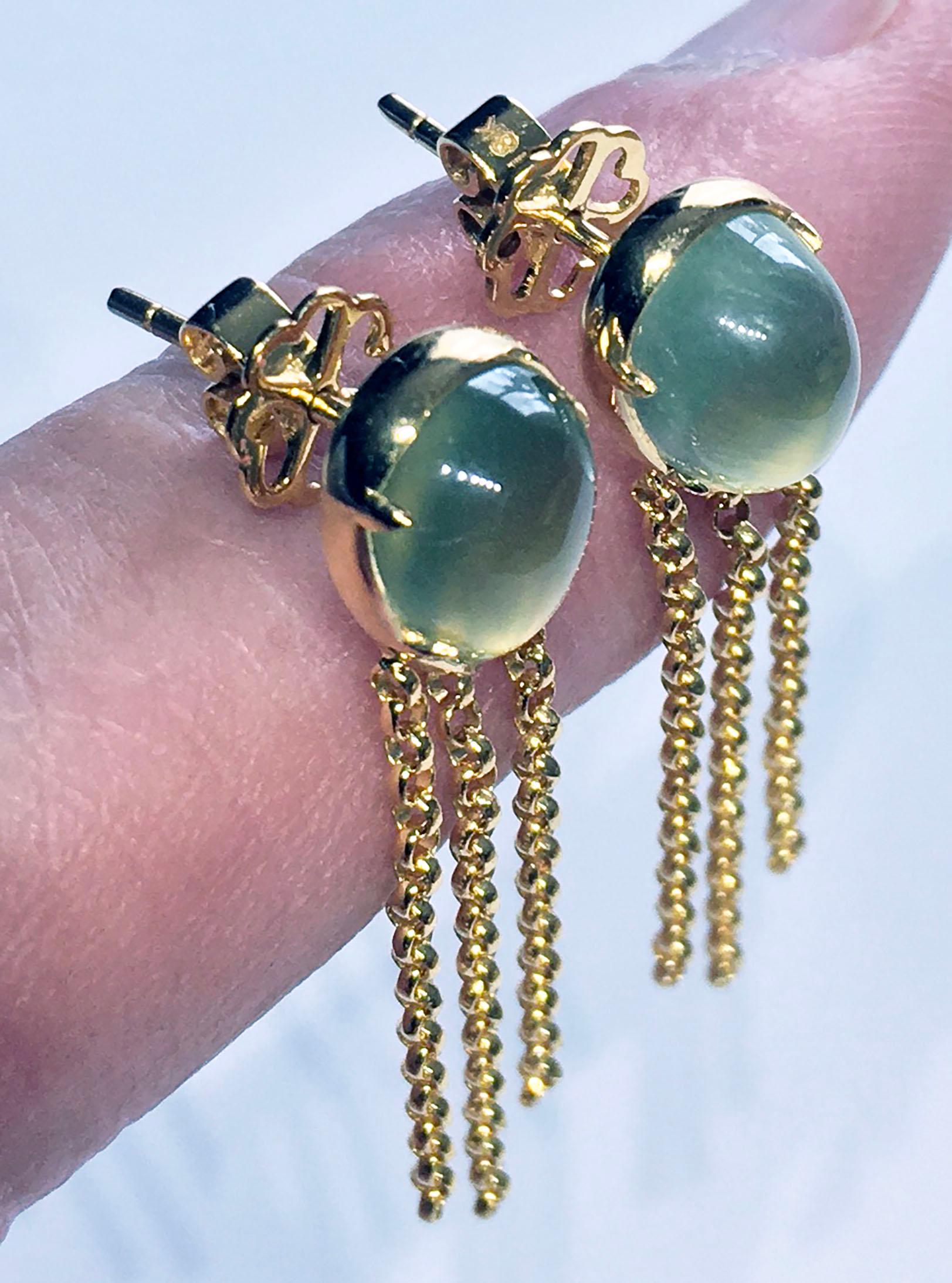 Women's Classical Roman 18kt Gold Dangle Earrings set with Prehnite Cabochons