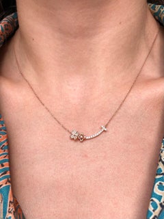 Diamant Naturel 0.18 carat Or Rose 18KT Pendentif Chaîne fleurie