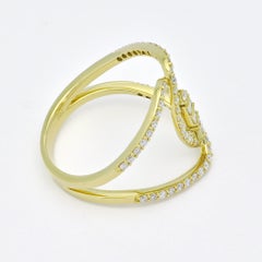 Natural Diamonds Ring 0.60 CT 18 Karat Gold Diamond Modern Cocktail Ring