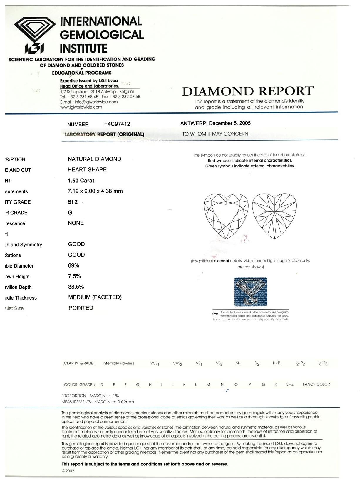 18kt Gold Diamond Ring 1.50 Ct Heart Shaped Diamond & Brilliant Cut Diamonds For Sale 5