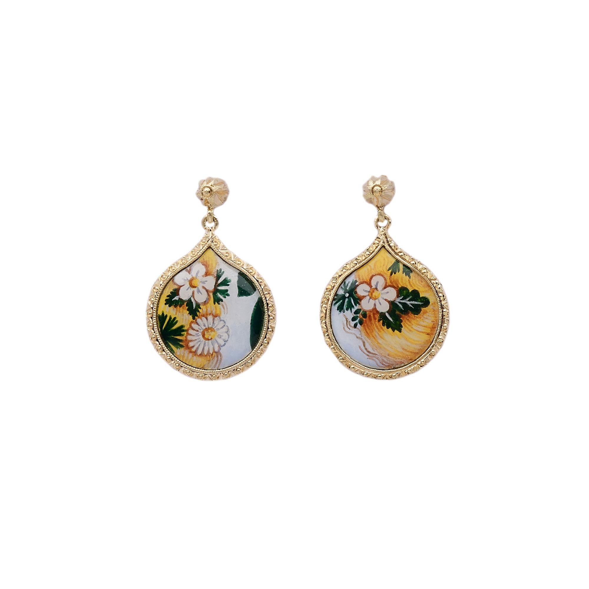 Contemporary 18kt gold drop-shaped earrings engraved painted in miniature and enamelled by us For Sale