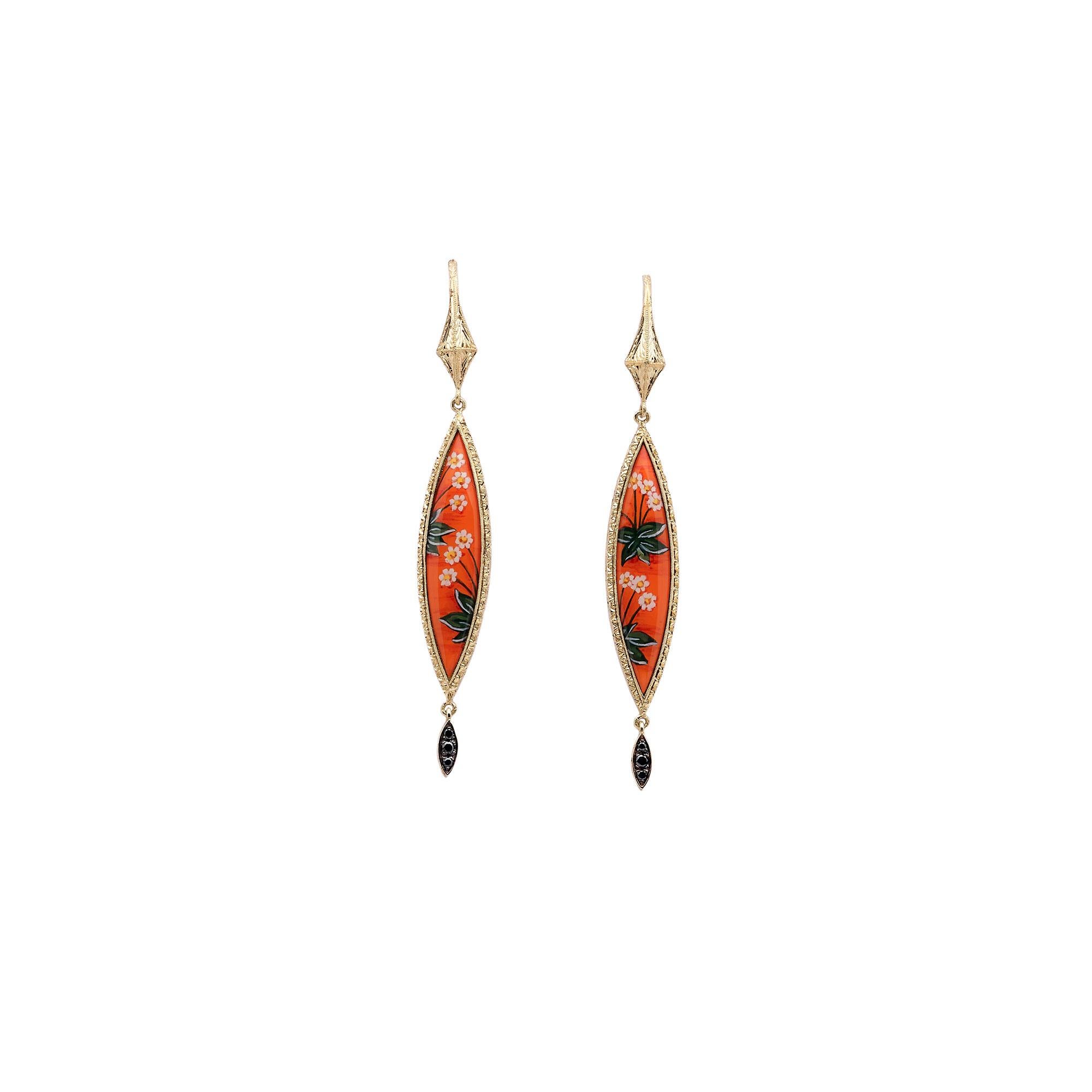Women's 18kt gold earrings, Diamonds, engraved painted in miniature & enamelled by hands For Sale