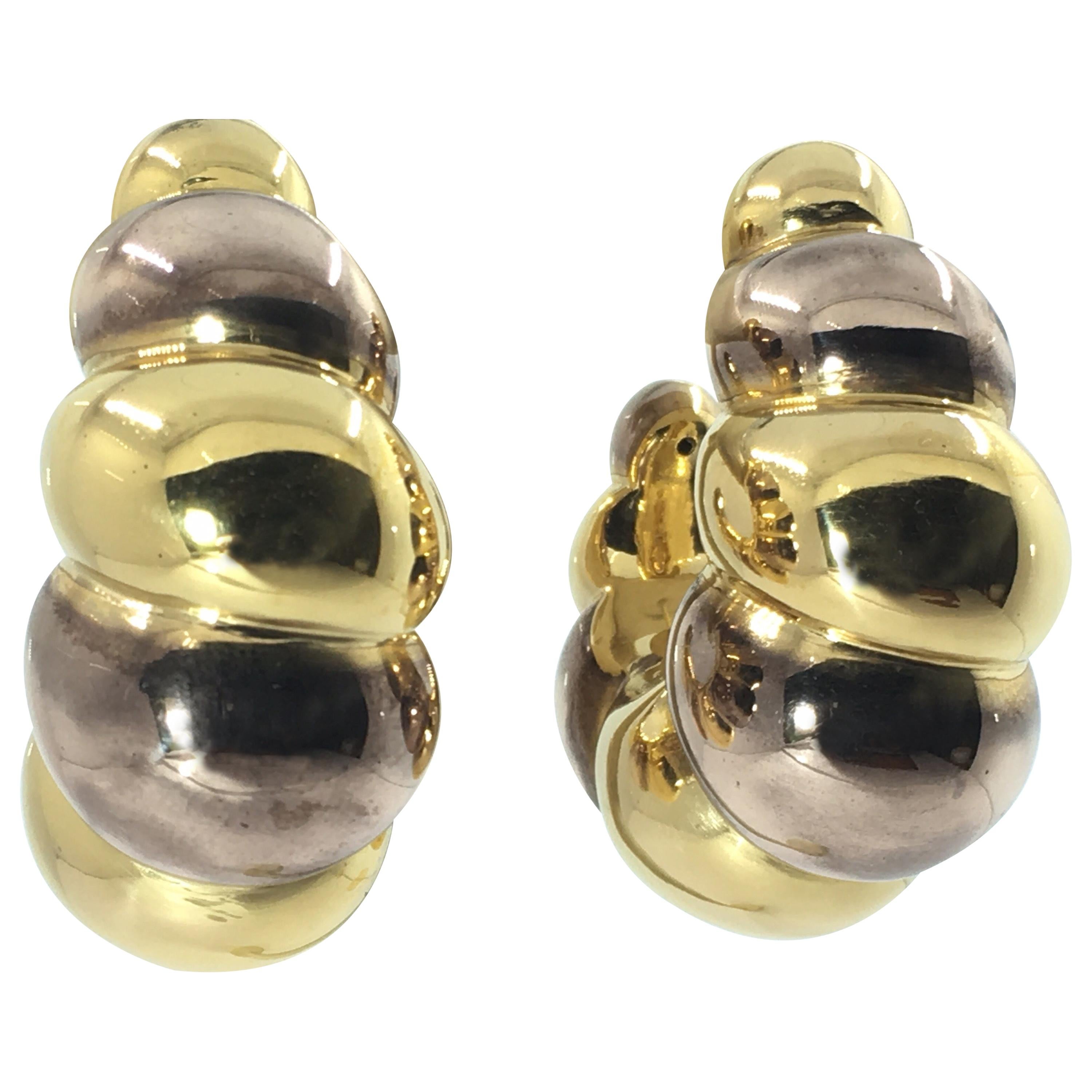 Zolotas 18 Karat Gold Earrings at 1stDibs zolotas earrings, pepa earrings