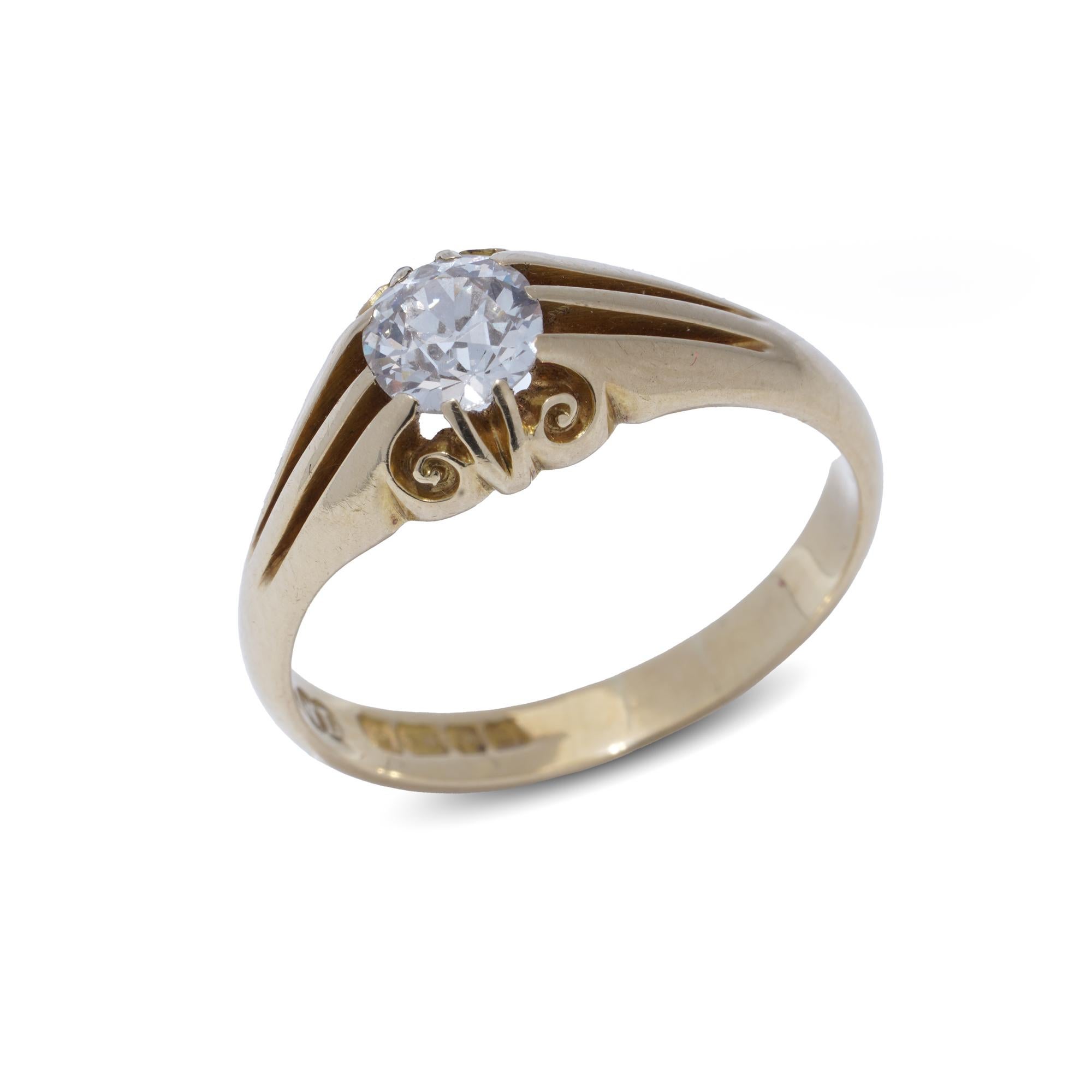 Bague anglaise G*psy en or 18 carats avec diamants de 0,90 carat en vente 2