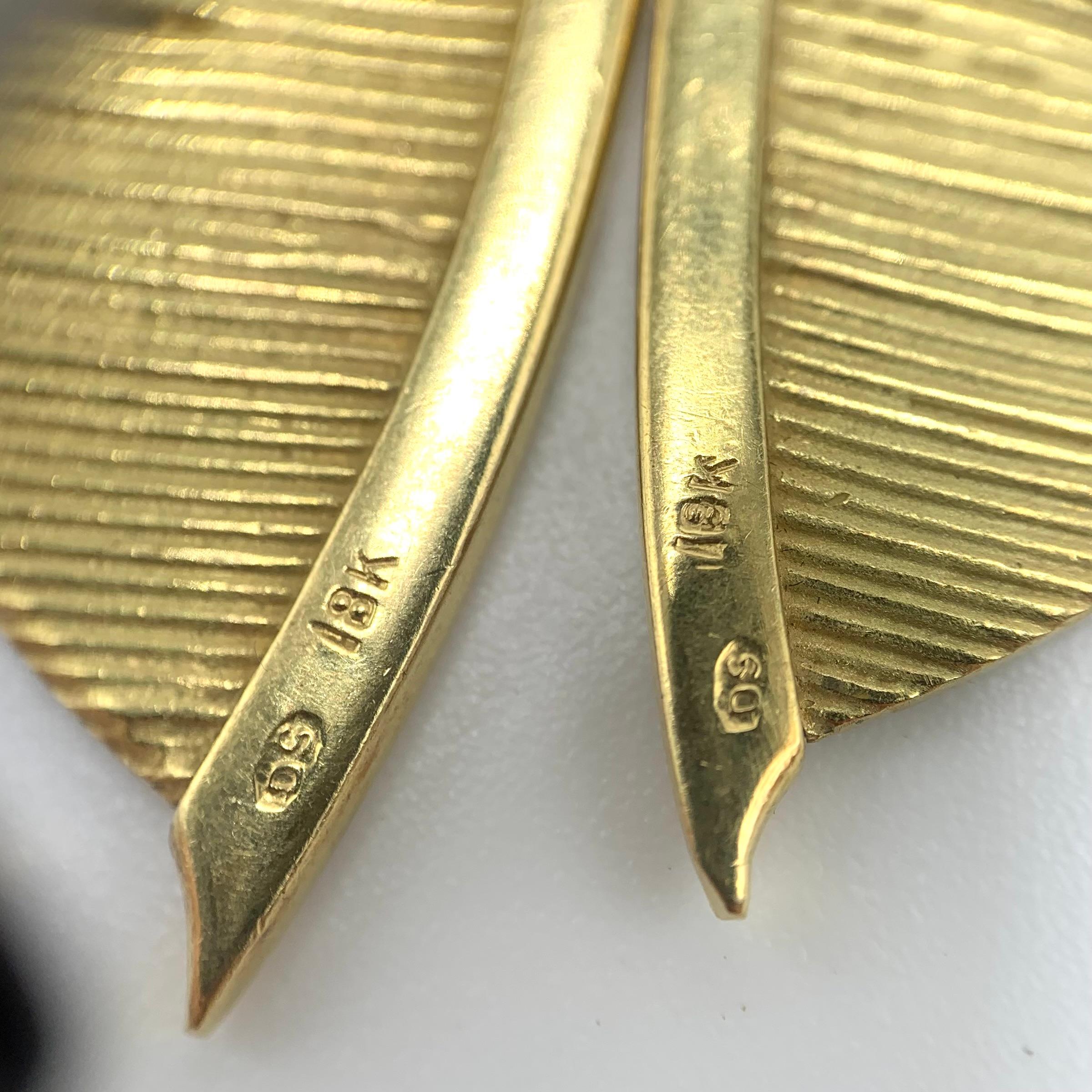 Women's 18KT Gold Feather Earrings For Sale