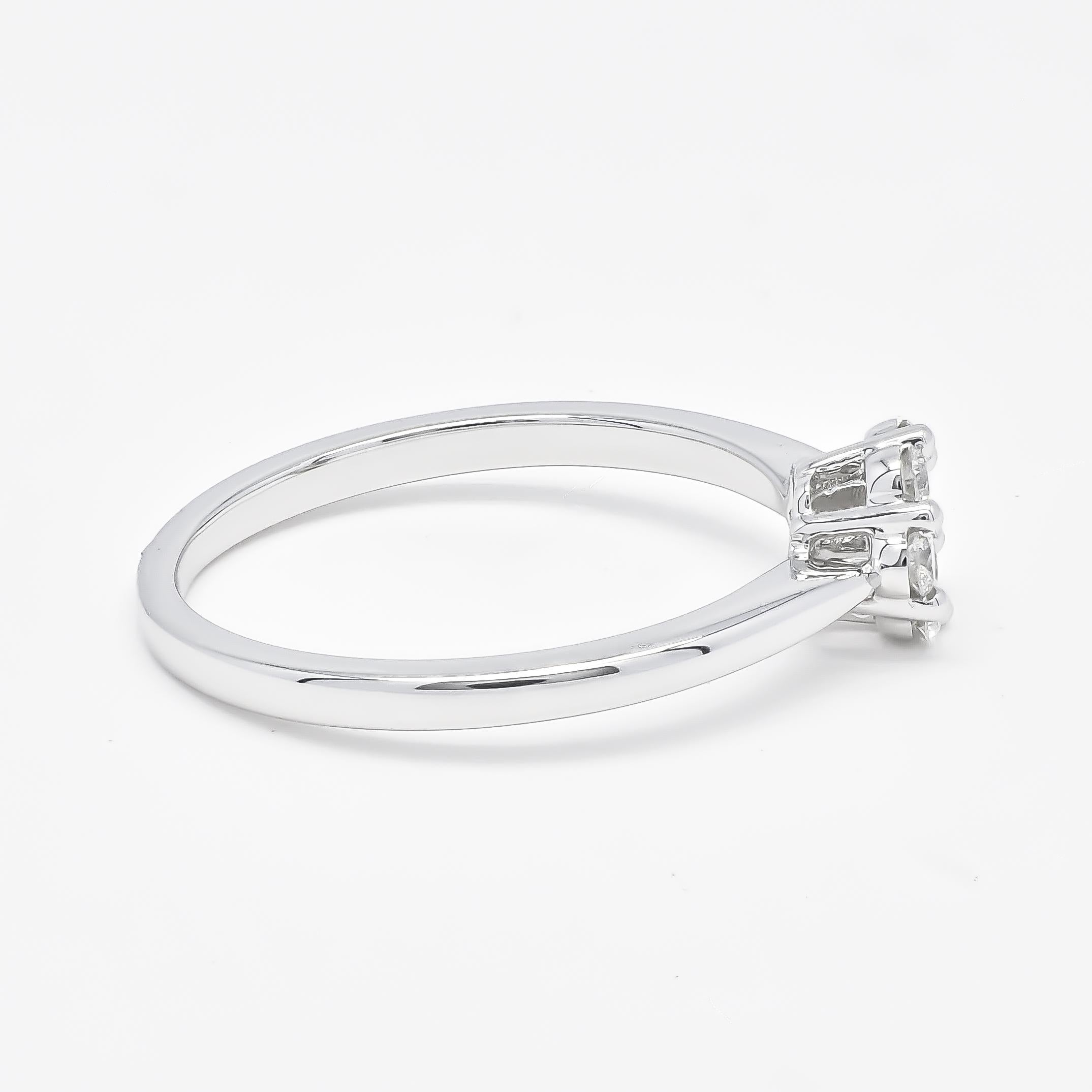  Natural Diamonds 1.00 Carat 18 Karat White Gold Classic Engagement Ring For Sale 1