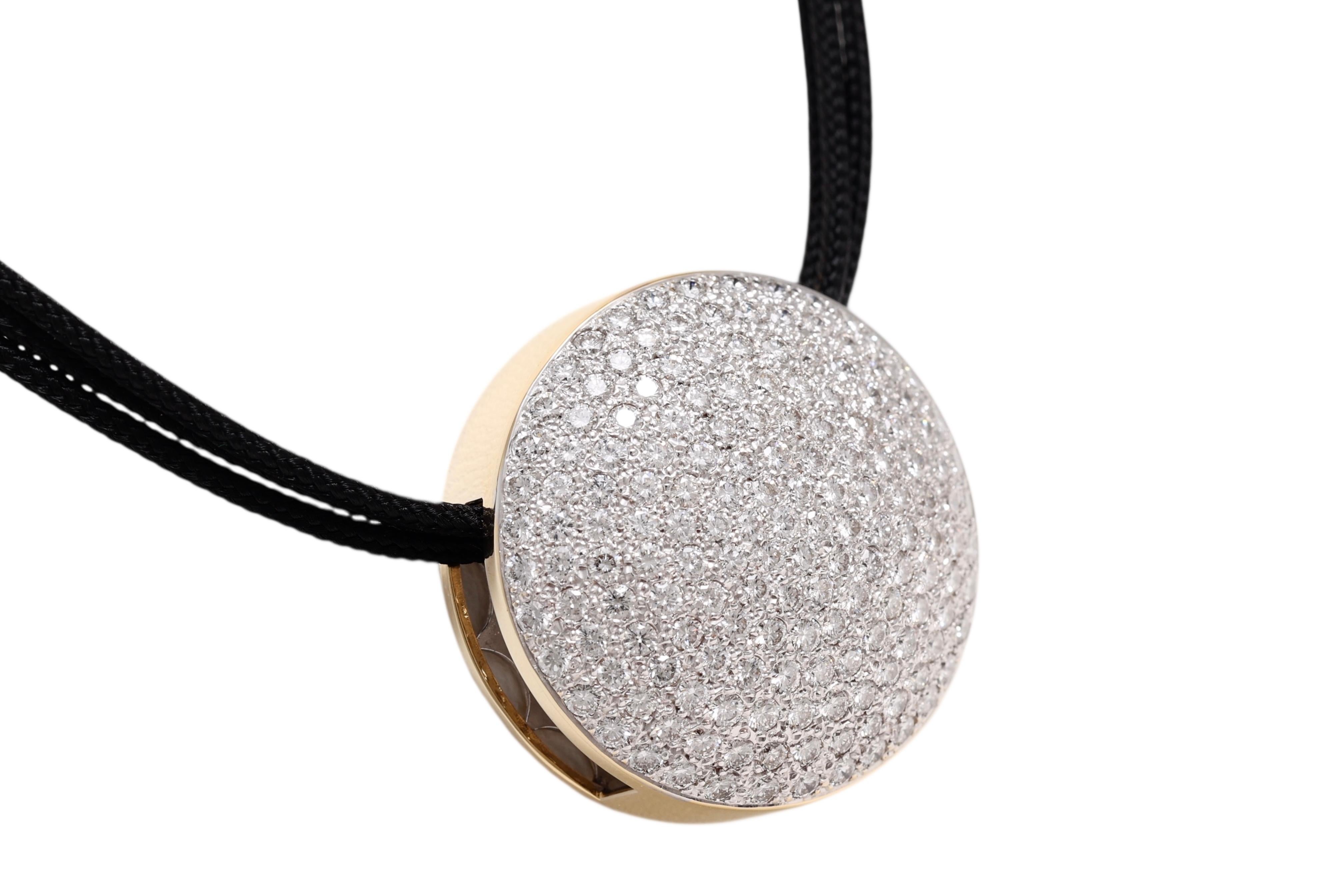 Brilliant Cut 18Kt Gold Full Pavé Diamonds Necklace / Pendant For Sale