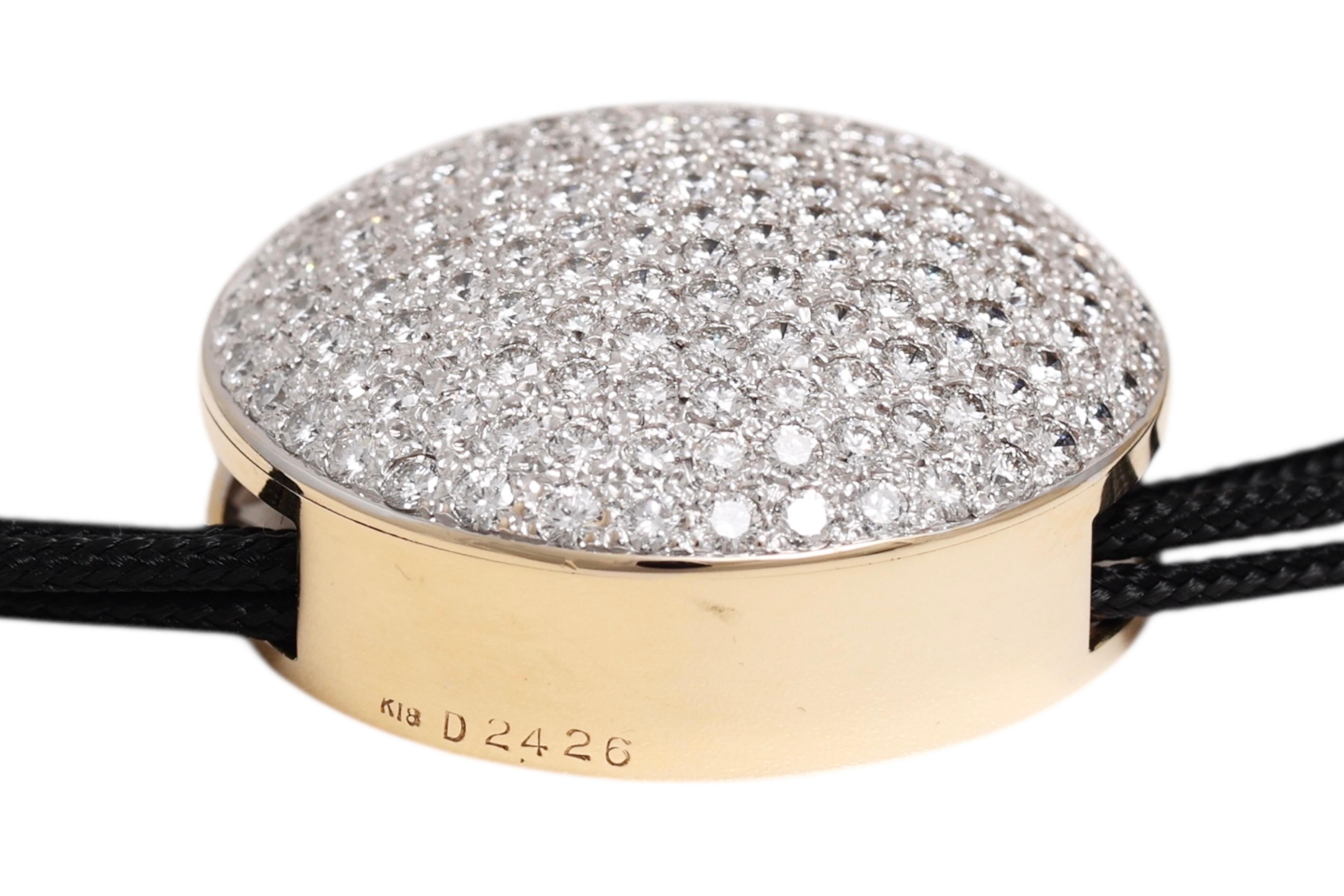 Women's or Men's 18Kt Gold Full Pavé Diamonds Necklace / Pendant For Sale