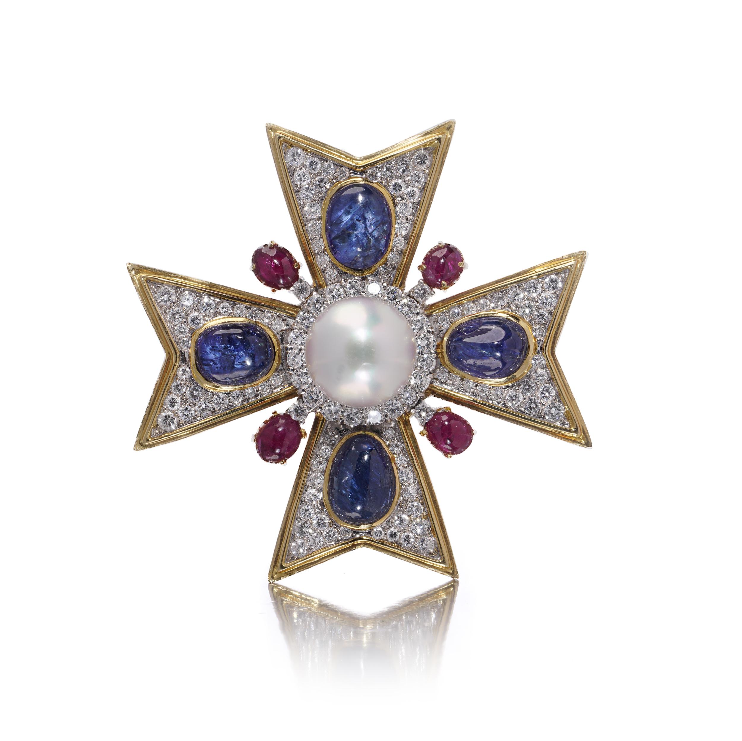 18kt Gold Gem-Set Maltese Cross Brooch Bon état - En vente à Braintree, GB