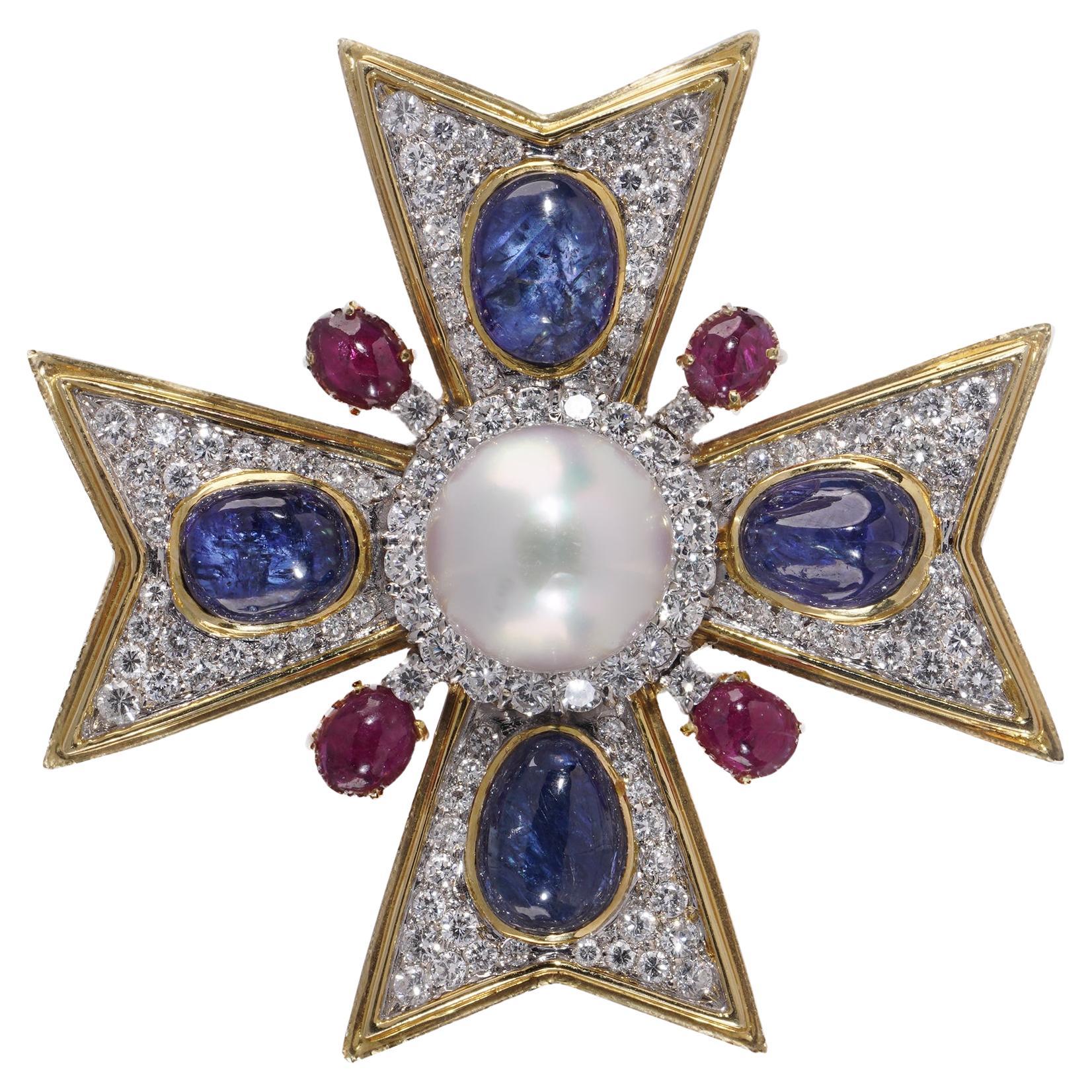 18kt Gold Gem-Set Maltese Cross Brooch