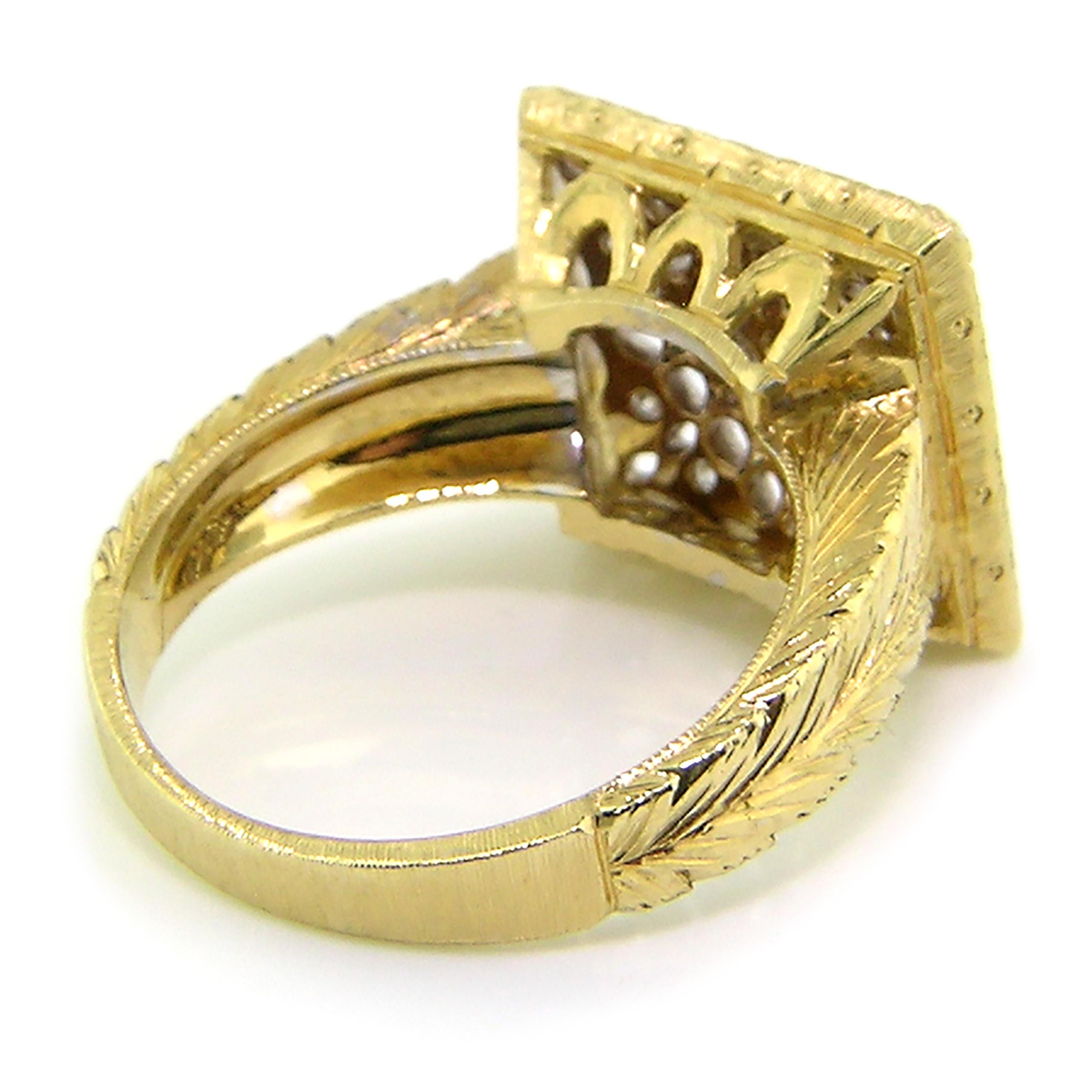 Handgravierter Ring aus 18 Karat Gold mit Spitze und Diamanten, handgefertigt in Florenz, Italien (Rundschliff) im Angebot