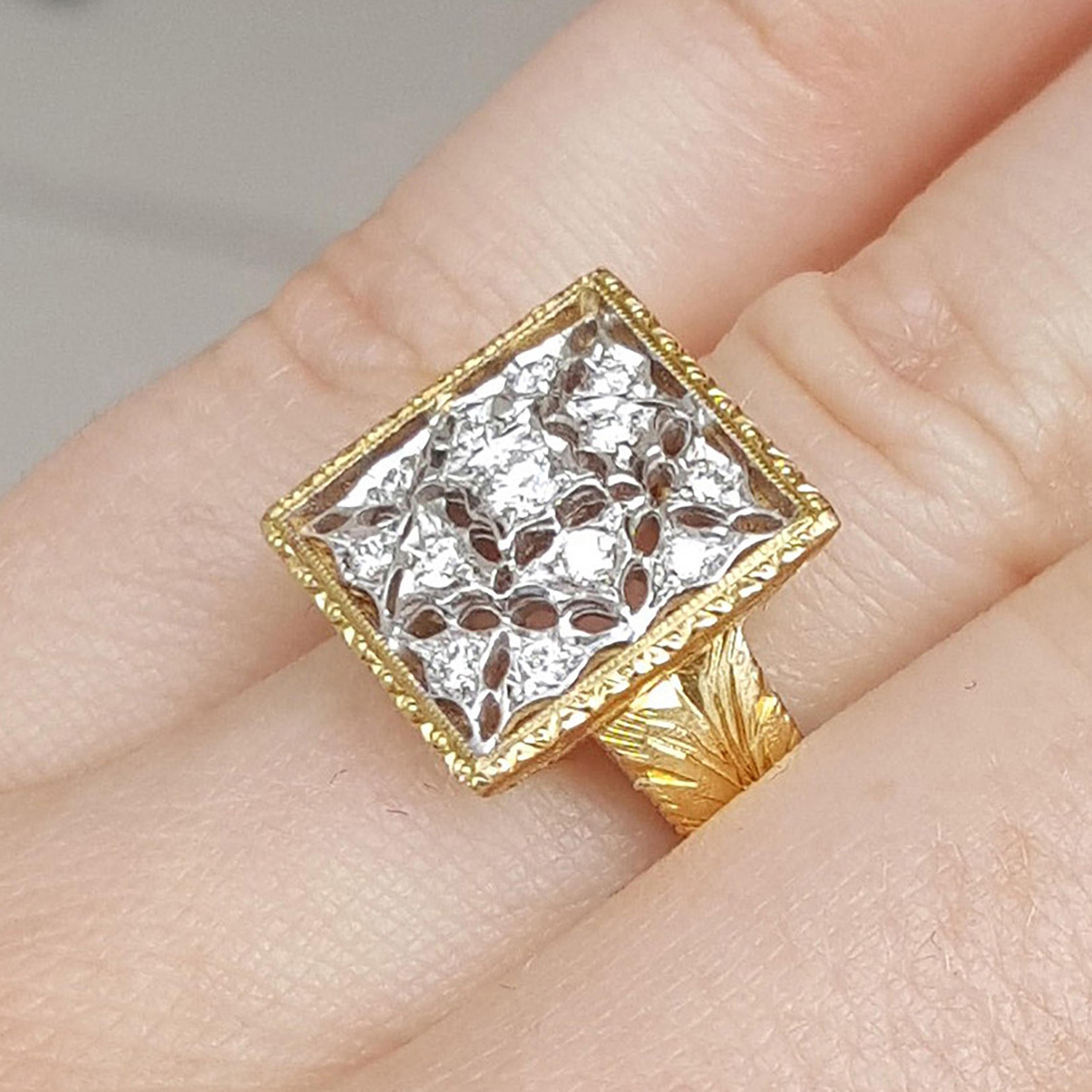 Round Cut 18kt Gold Lace and Diamond Hand Engraved Ring, Handmade in Florence, Italy For Sale