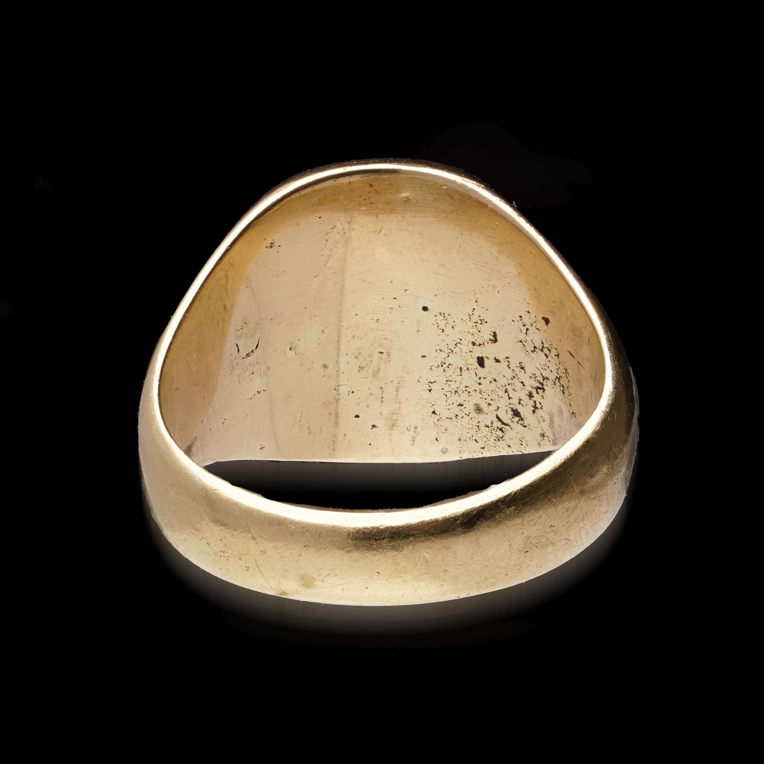 Women's or Men's 18kt gold lapis lazuli signet ring