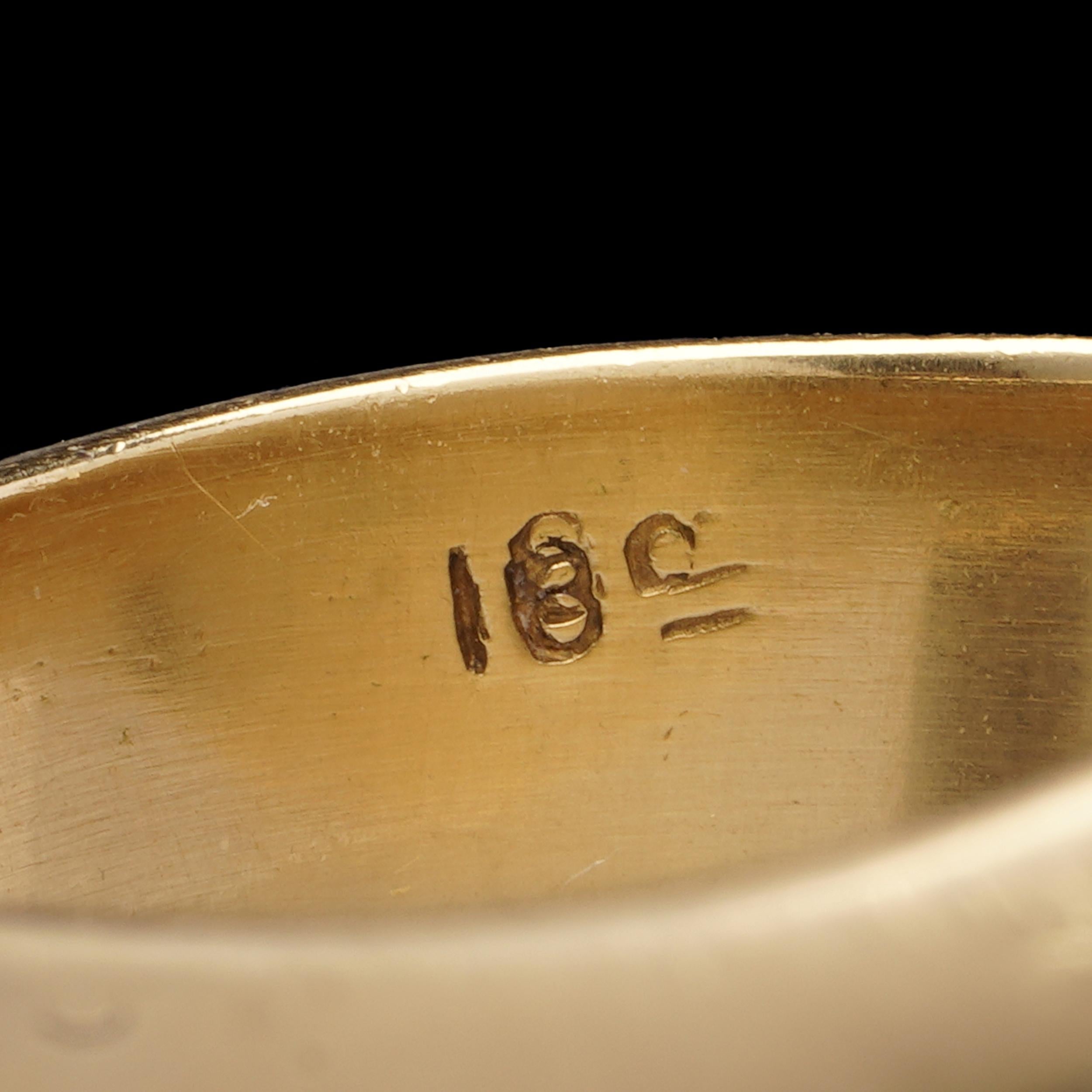 18kt gold lapis lazuli signet ring 1