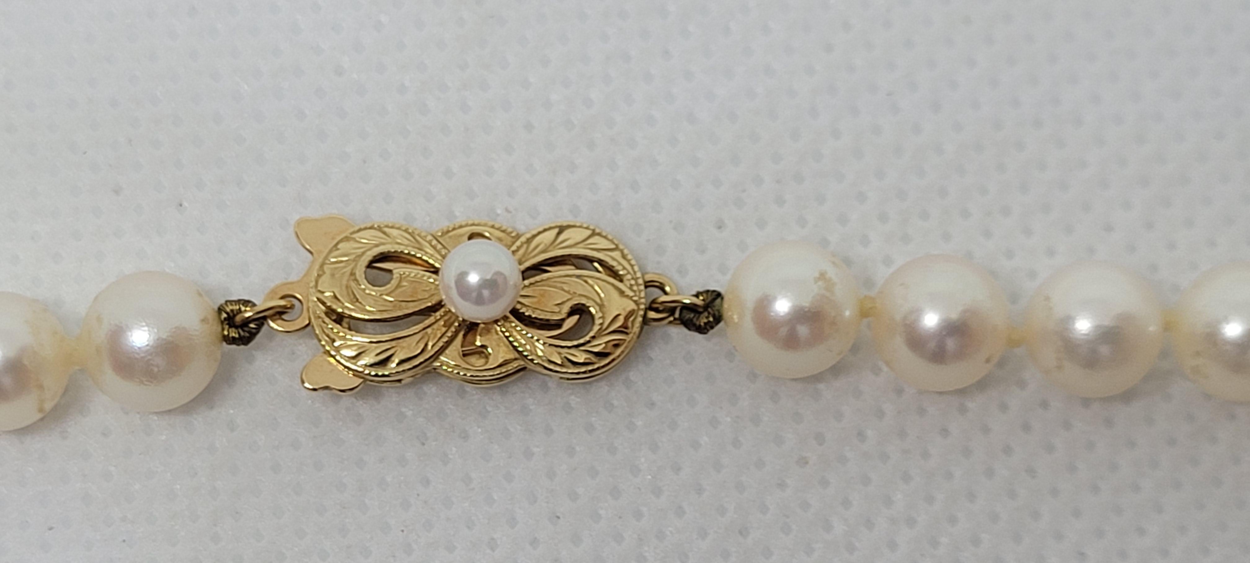 18kt Gold Mikimoto Akoya Pearl Necklace & Bracelet Set, 32 In, 6.6mm, Beautiful For Sale 4