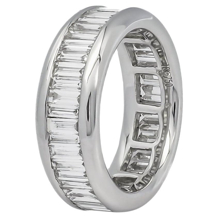 You know You'll be Together Forever and This Sparkling Baguette Diamond Full- Eternity Band Expresses Your Love Perfectly.

Metal: 18KT White Gold
Gemstones: Natural Diamonds
Shape: Baguette Brilliant 
Total carat Weight: 3.50 cts
Setting: