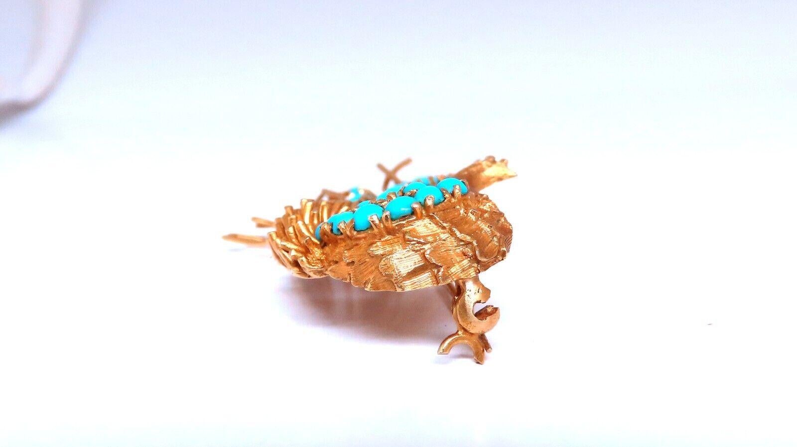Women's or Men's 18kt Gold Natural Turquoise Peacock Pin Vintage For Sale
