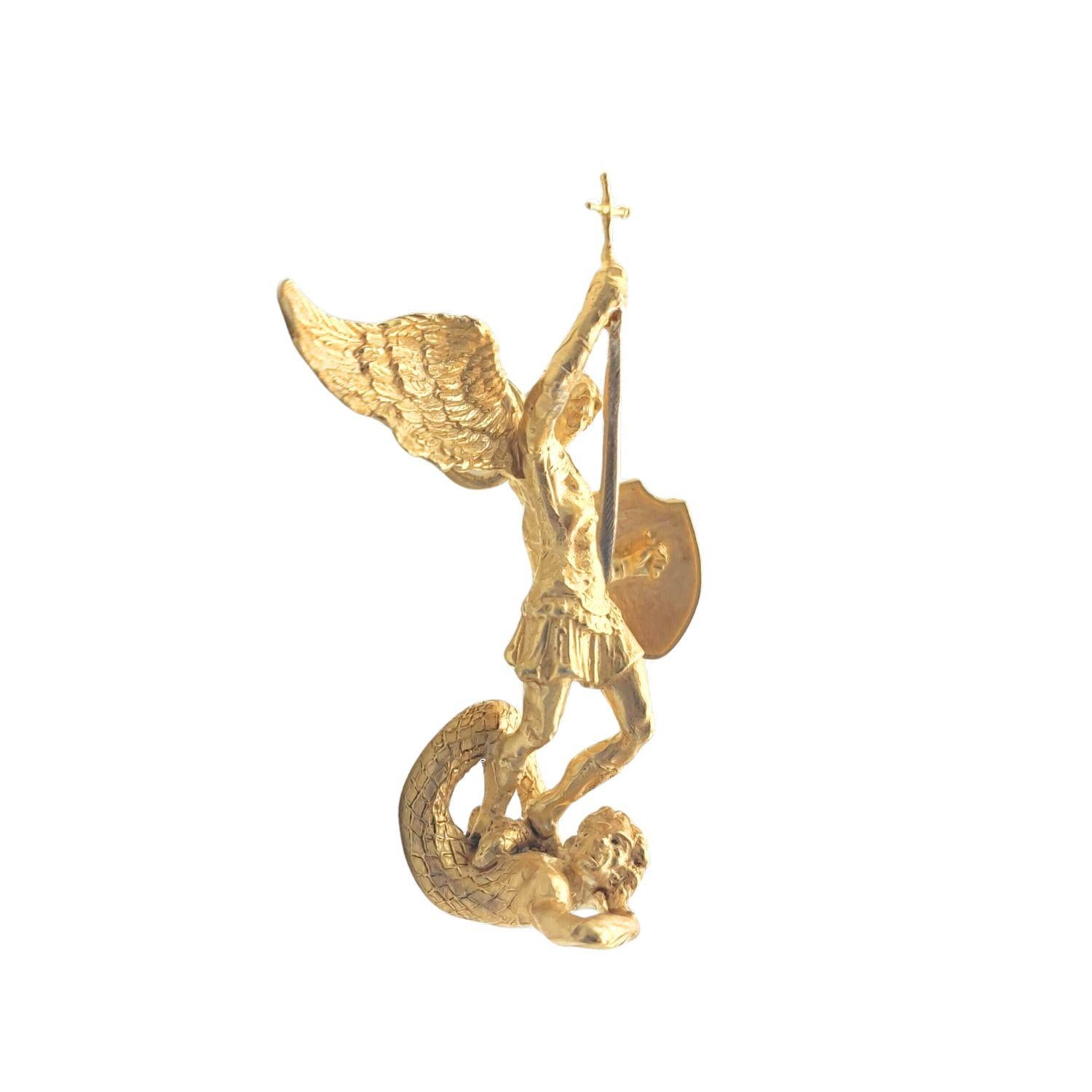 Women's or Men's 18kt Gold Necklace Saint Michael the Archangel For Sale