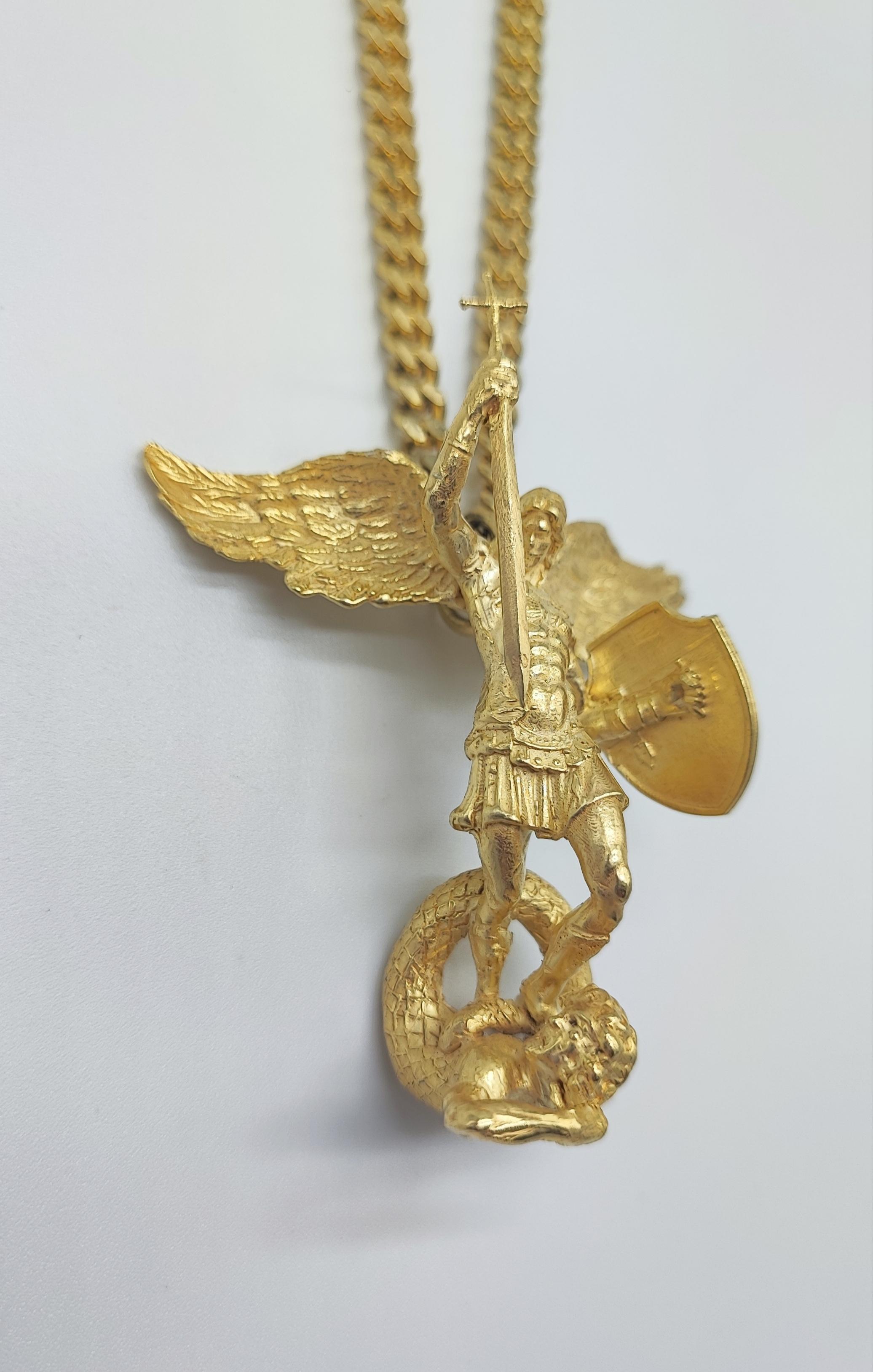 18kt Gold Necklace Saint Michael the Archangel For Sale 2