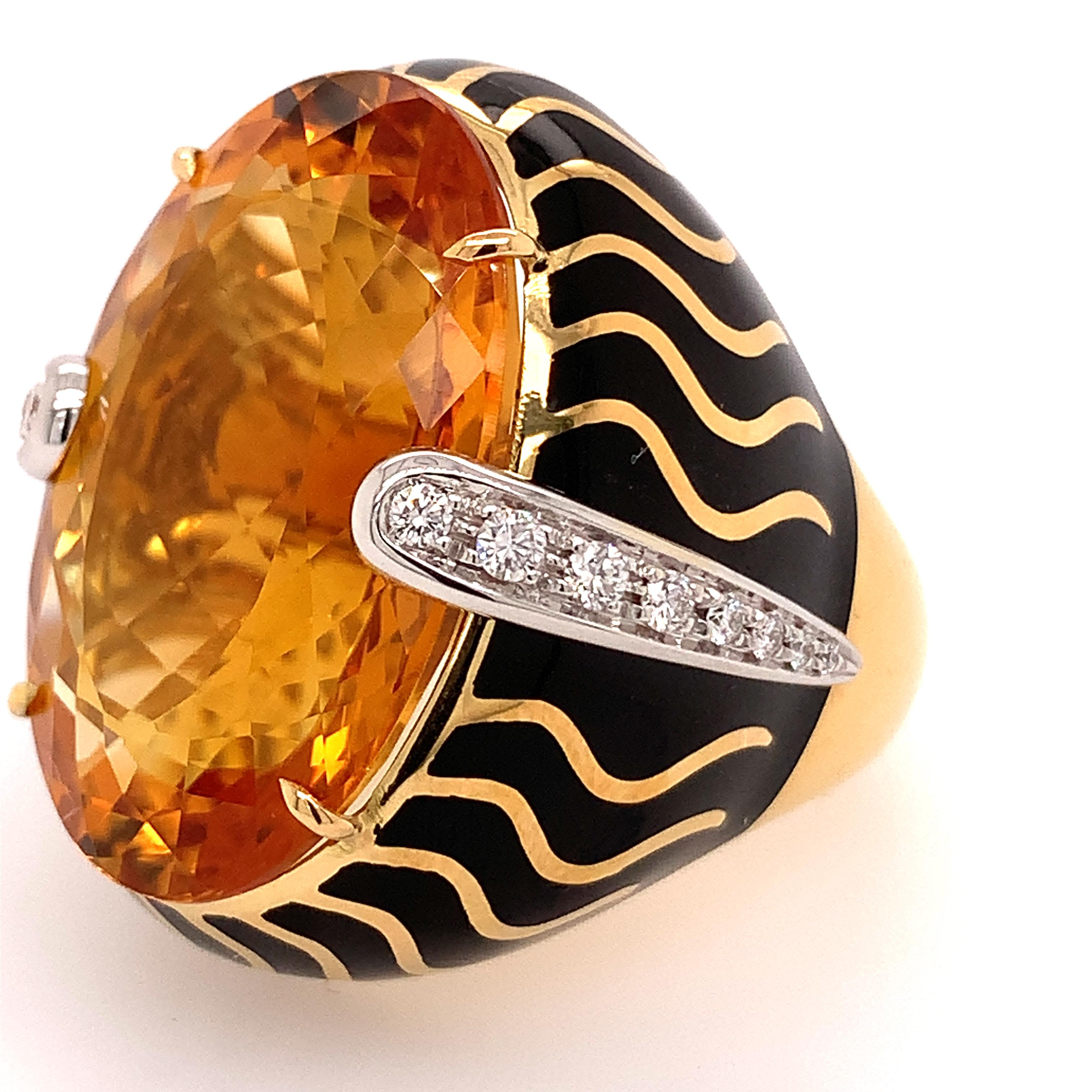 Modern 18kt Gold One of a Kind Ring with 29.15 Ct Citrine and Diamonds, Animalier Look