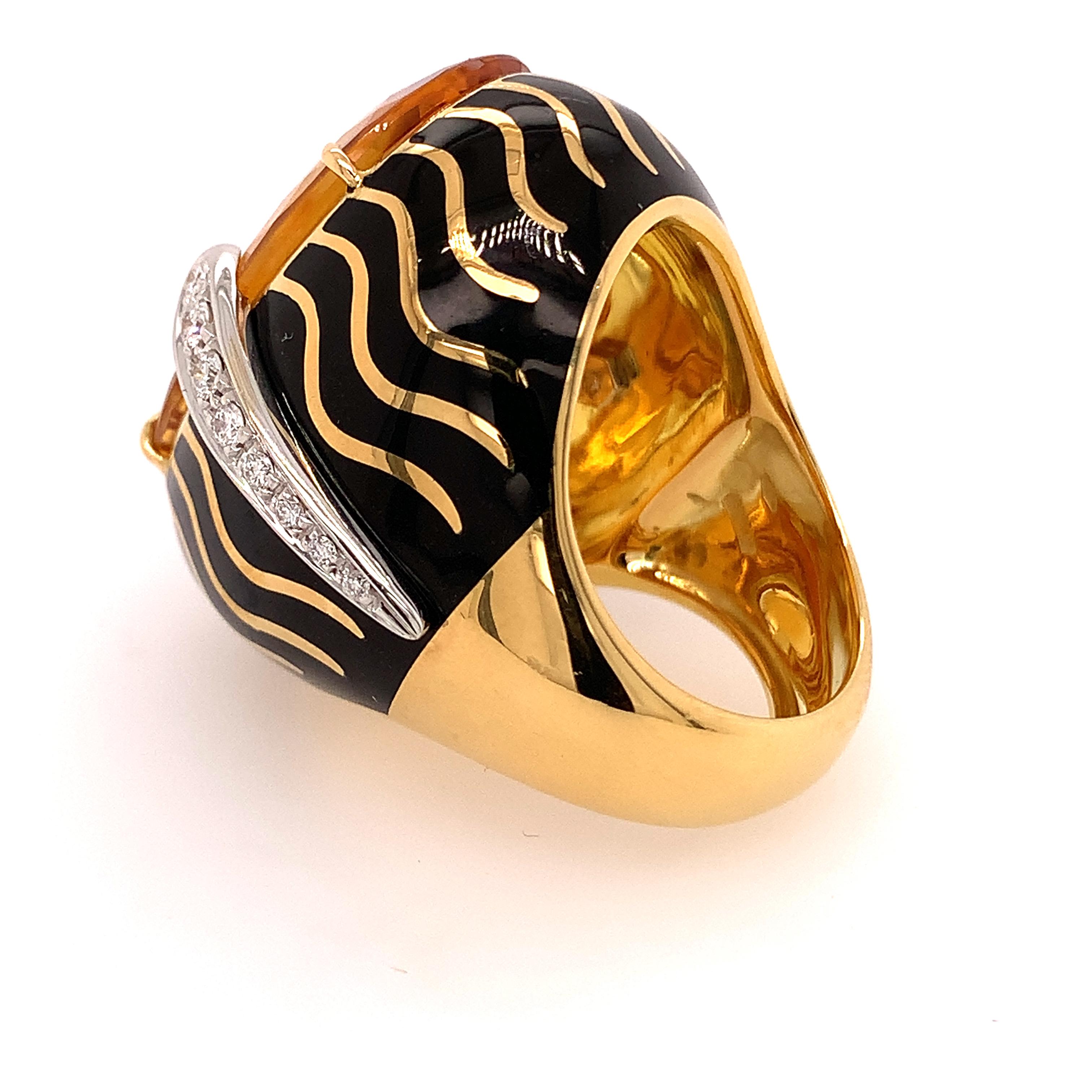 Round Cut 18kt Gold One of a Kind Ring with 29.15 Ct Citrine and Diamonds, Animalier Look