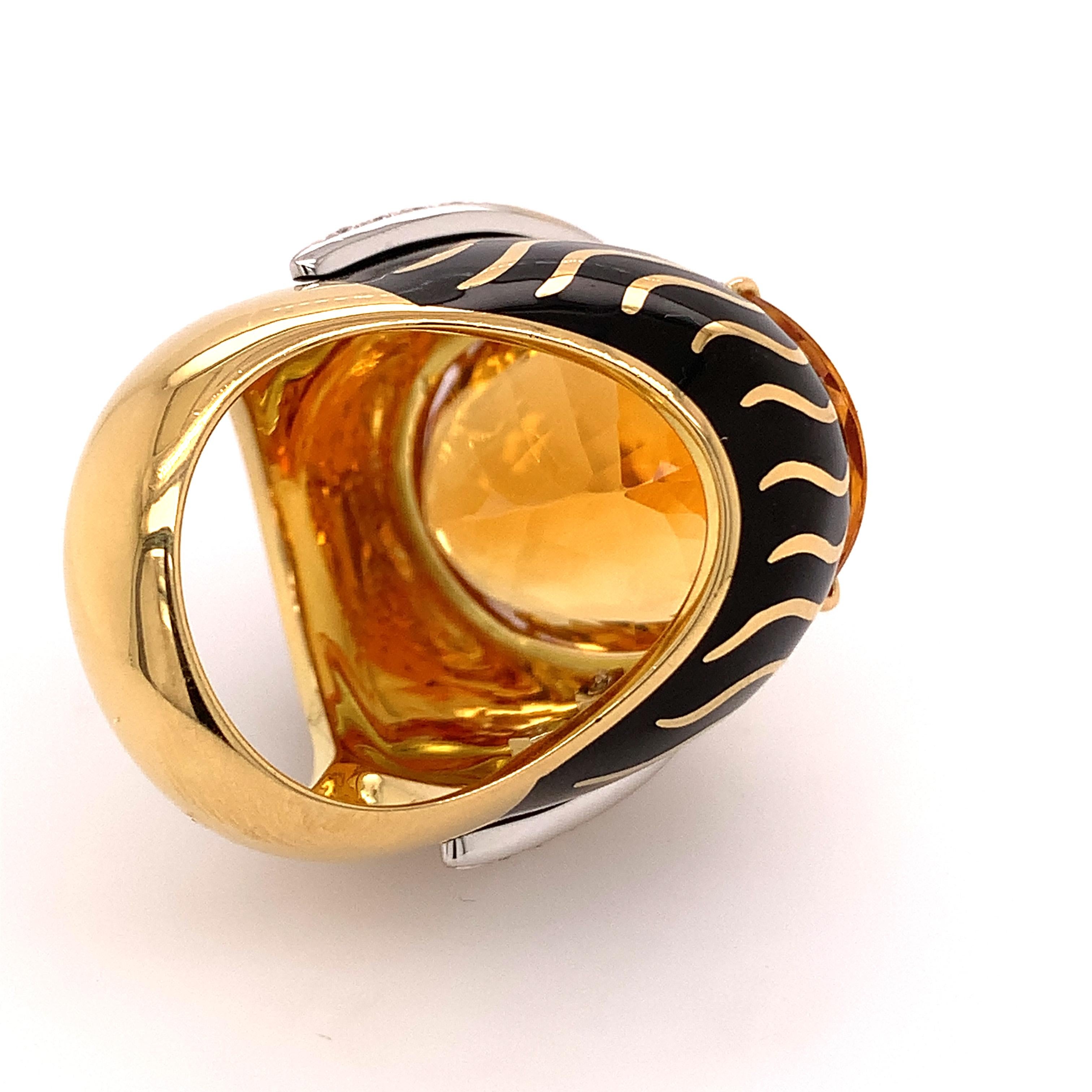 18kt Gold One of a Kind Ring with 29.15 Ct Citrine and Diamonds, Animalier Look 1