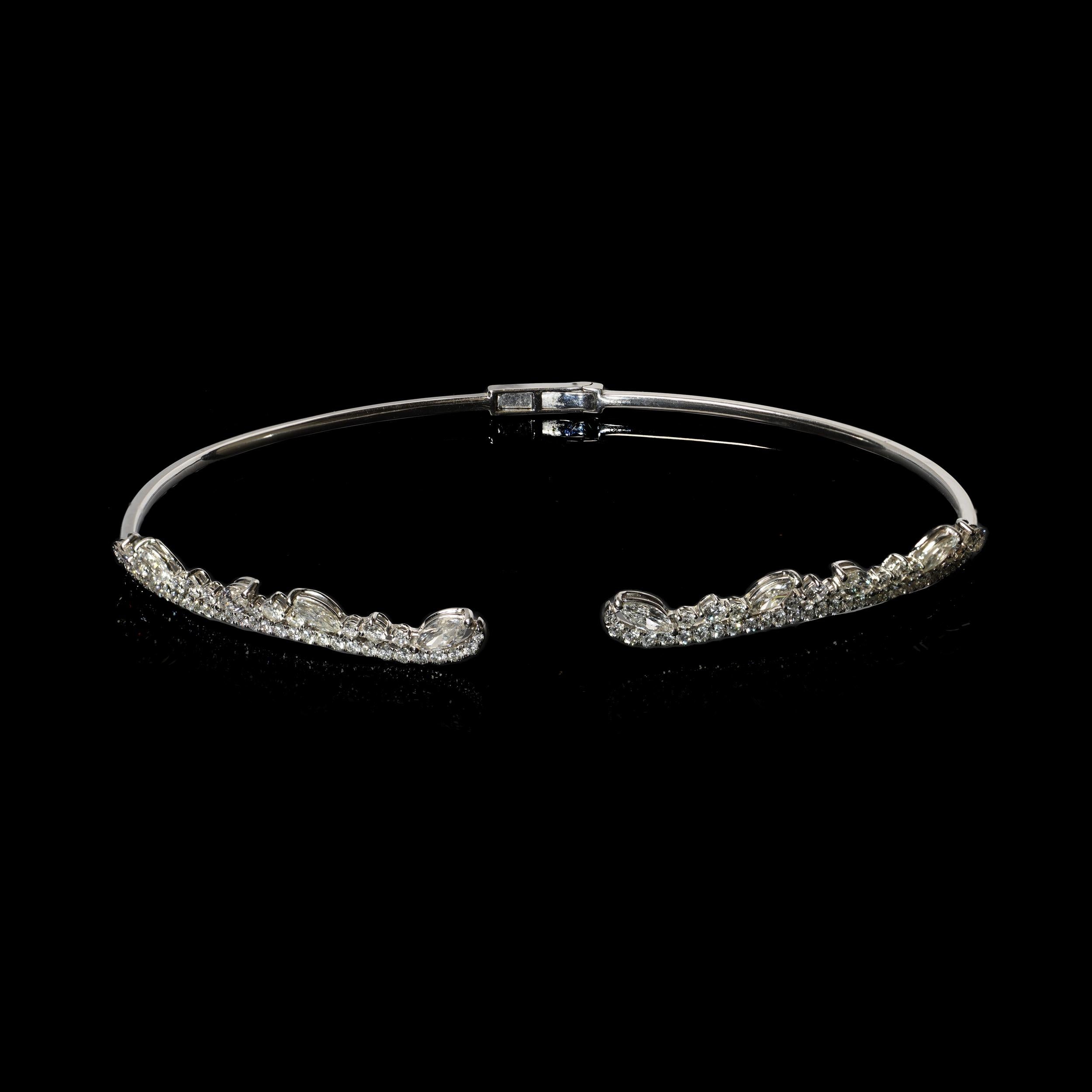 Girocollo/tiara aperta in oro 18kt con diamanti Marquise e Brillianti rotondi in vendita 1