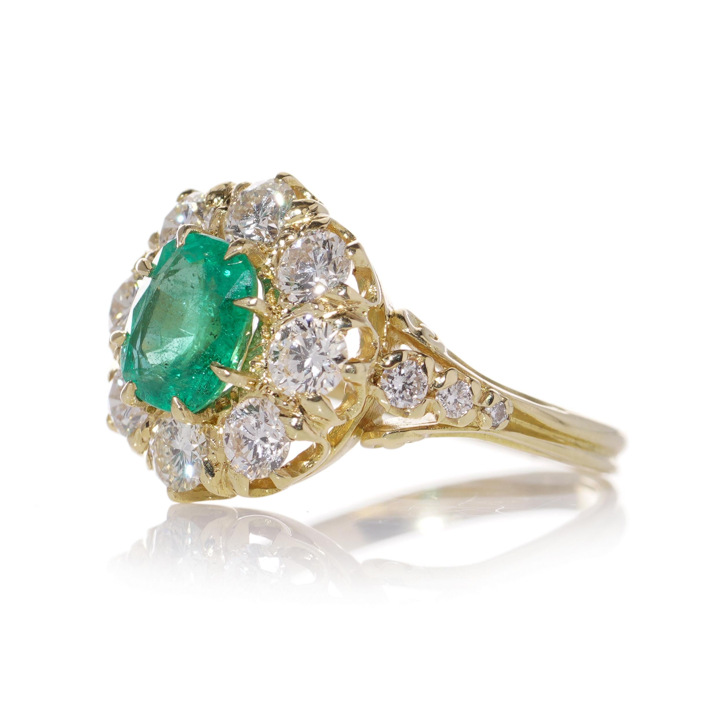 18kt. gold Oval 1.10 carats of emerald Cluster ladies ring with diamonds  For Sale 2