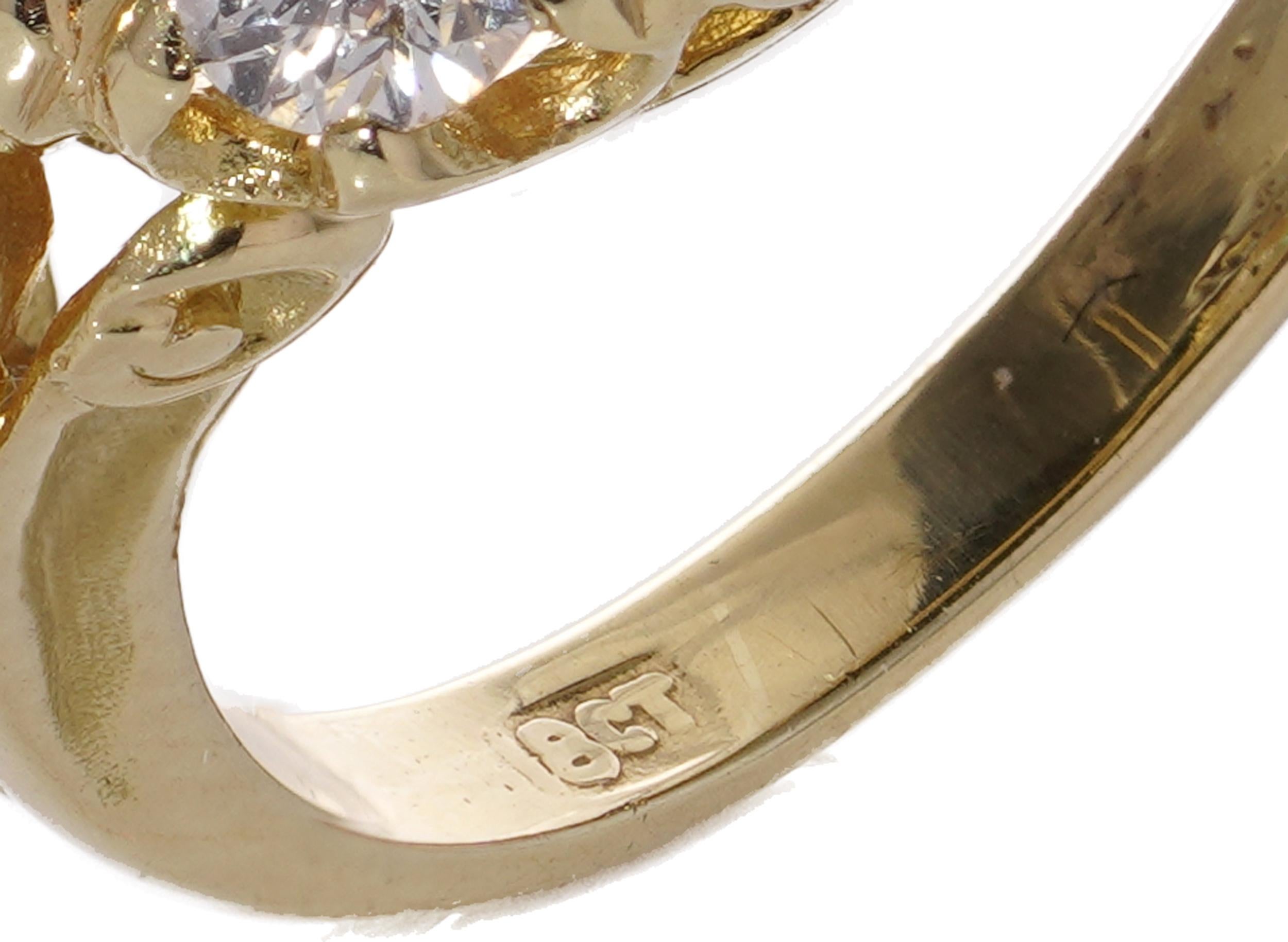 Bague pour femme en or 18 carats avec diamants et émeraudes ovales de 1,10 carat  en vente 4