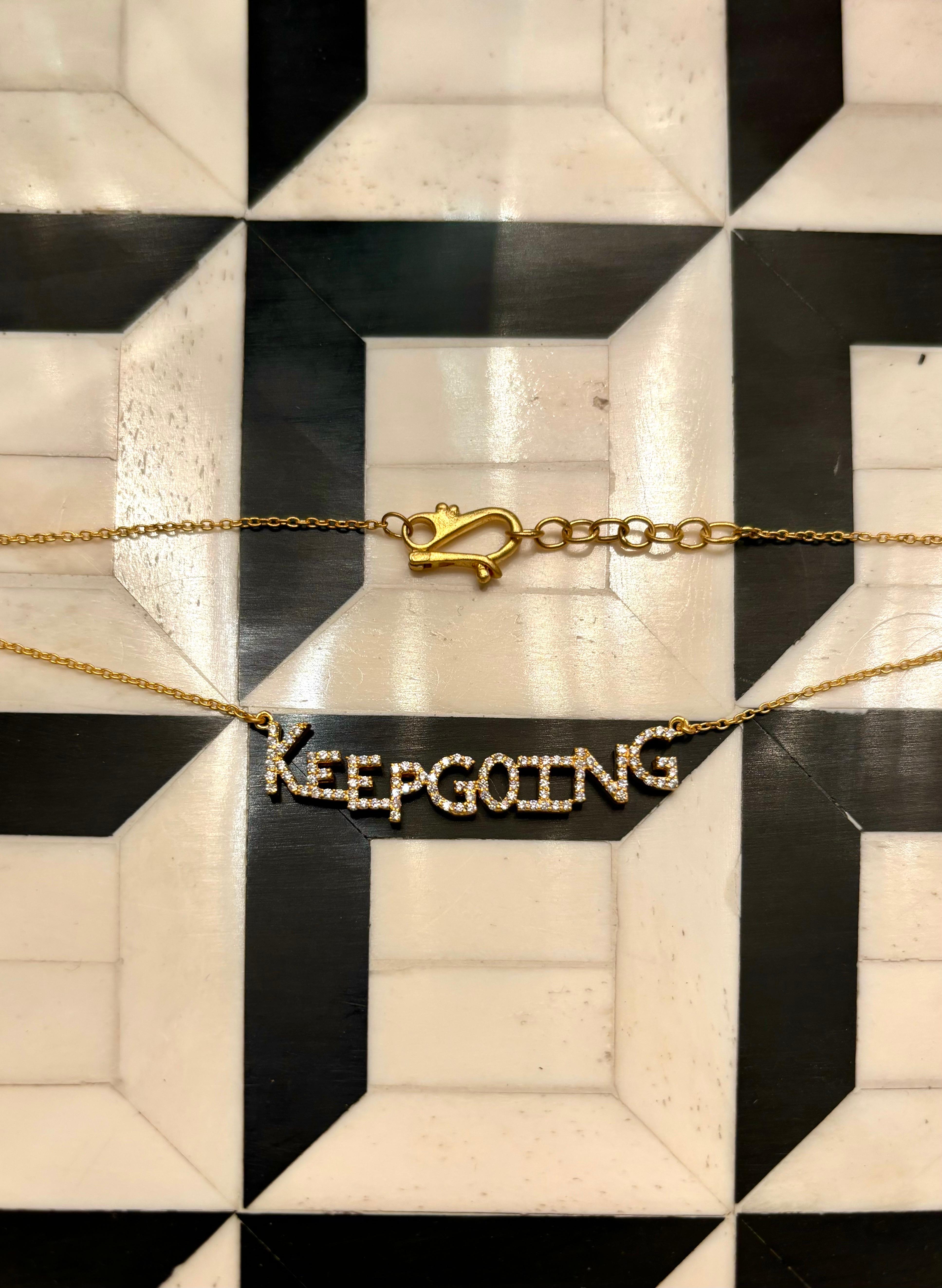 Collana Keep Going placcata in oro 18 carati con zirconi in vendita 2