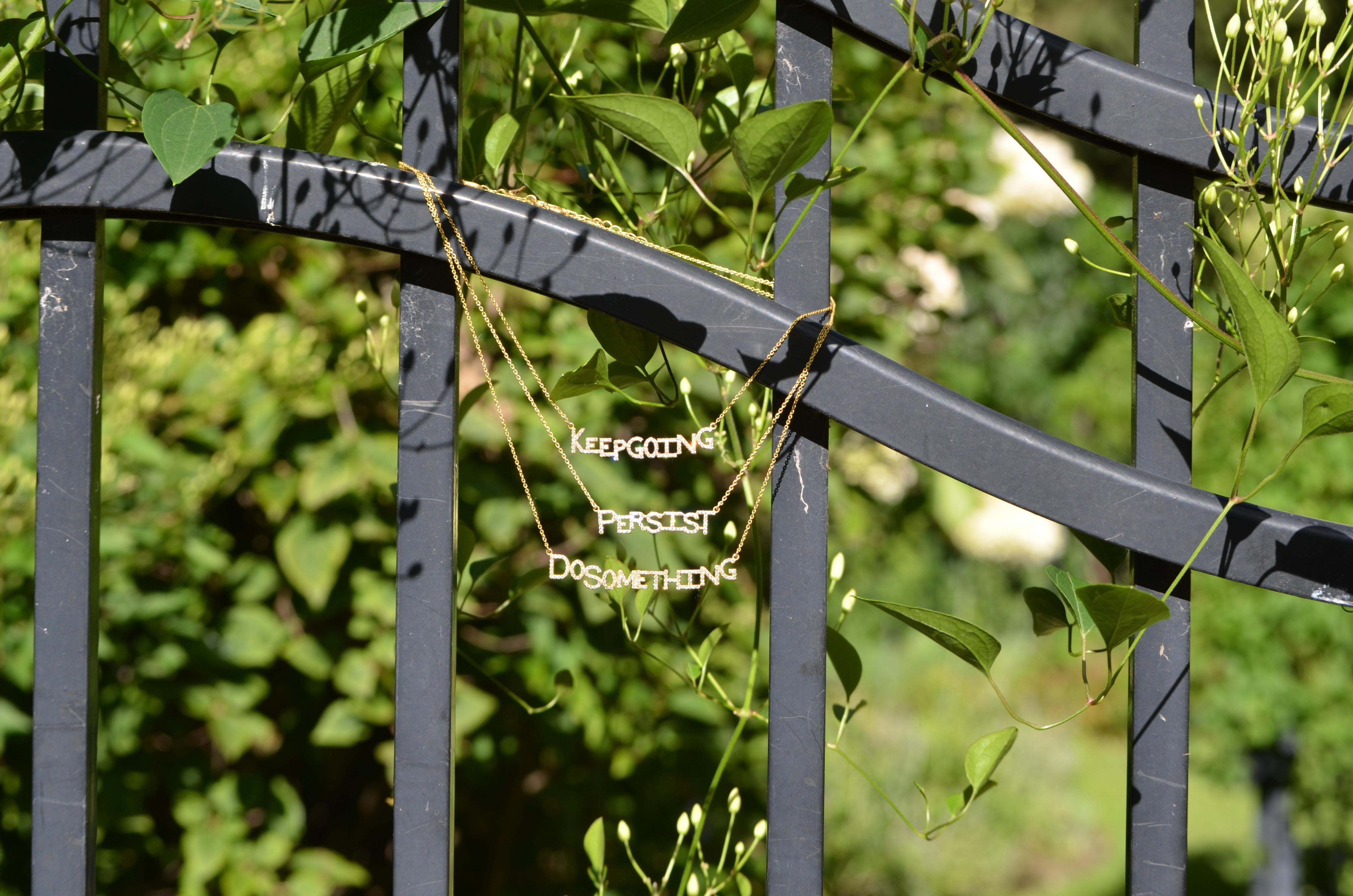 18kt Gold Plated PERSIST necklace in vendita 1