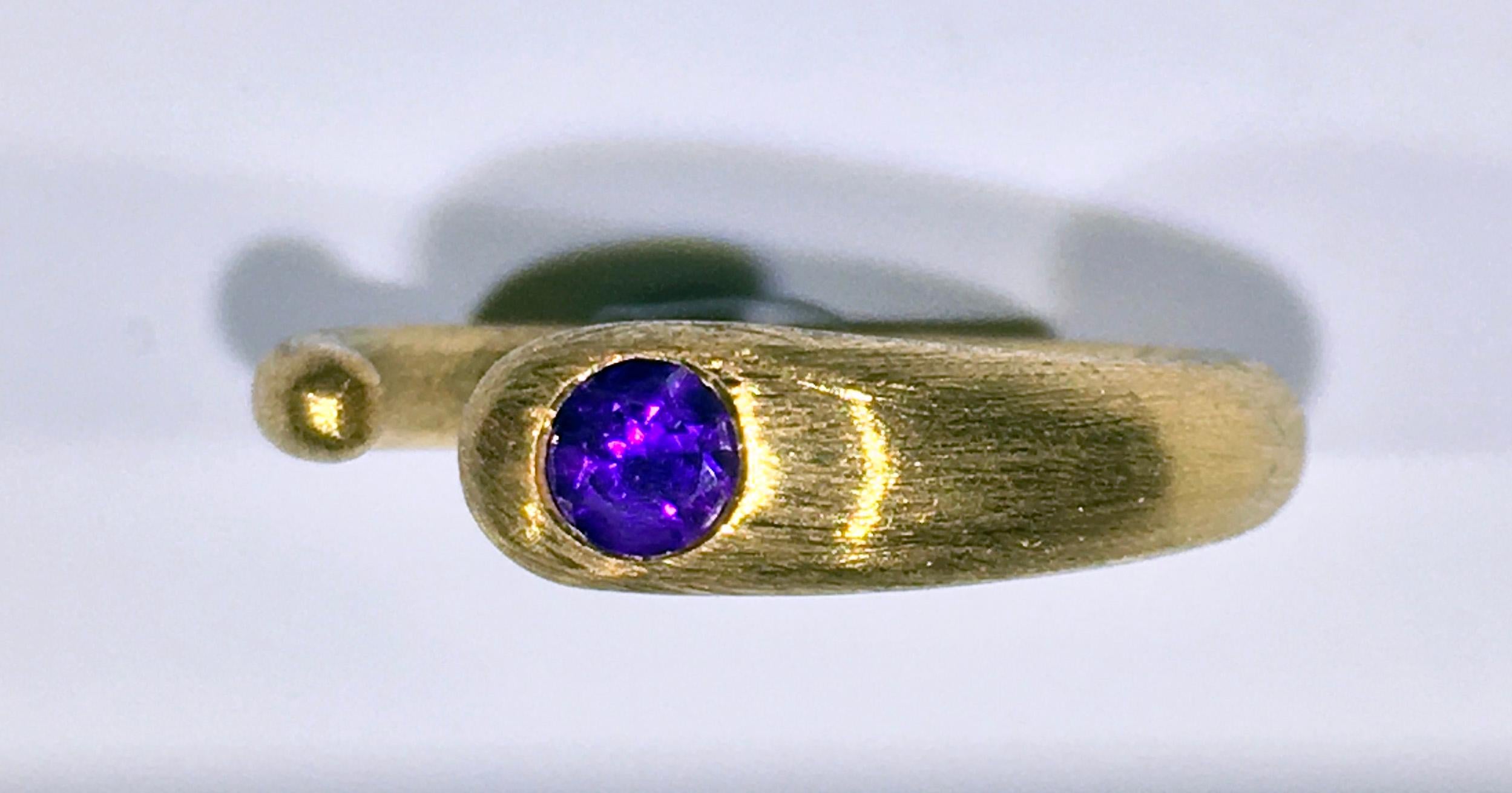 Round Cut 18kt Gold-Plated Silver Amethyst Ring
