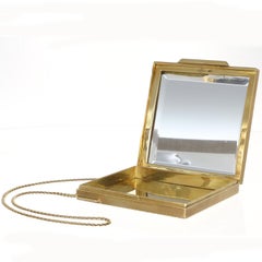 Rare boîte à poudre compacte en or 18Kt avec chaîne - Fabriquée en Italie 1970 circa