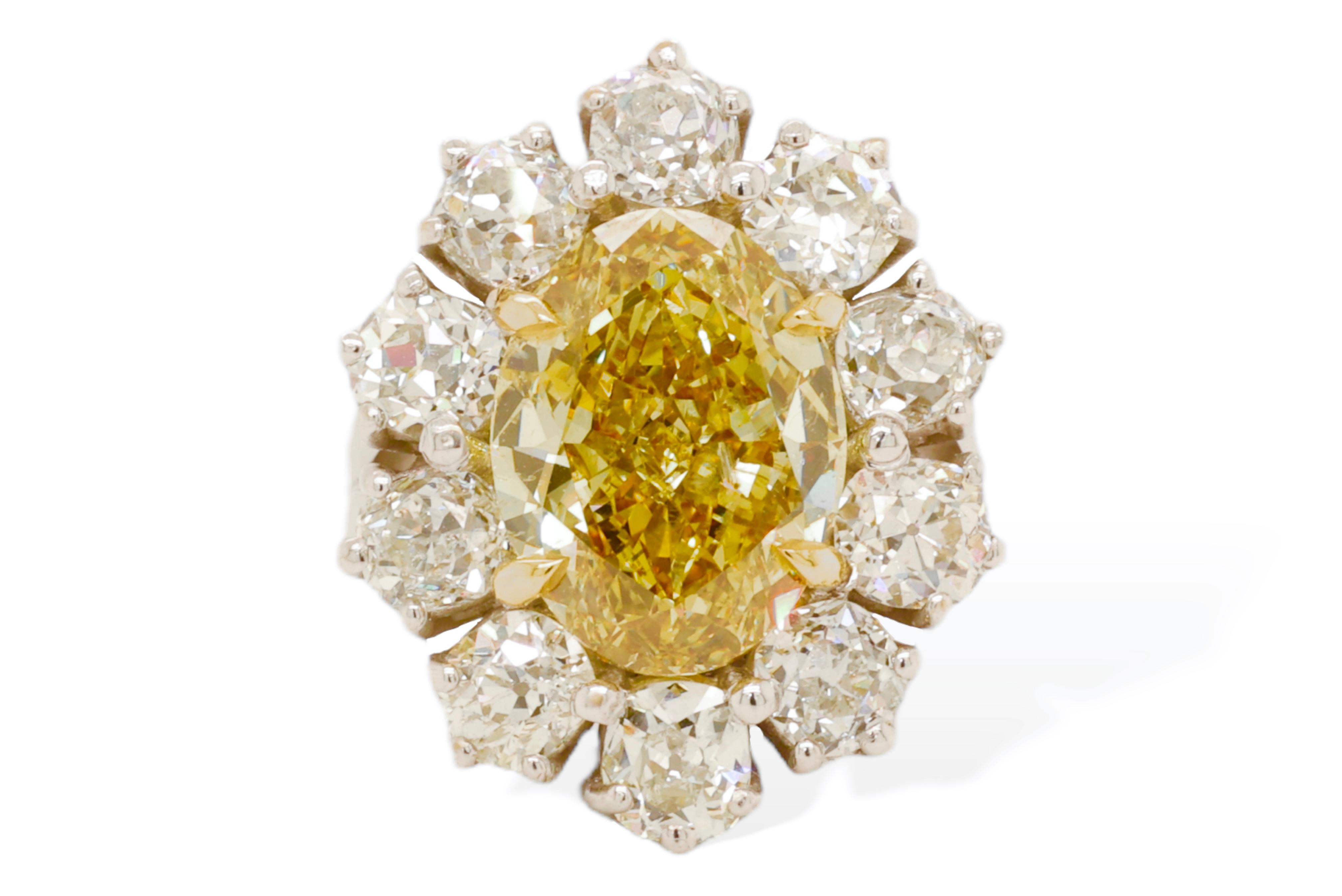 18kt Gold Ring 7.17ct Natural Fancy Yellow Oval Diamond & 4.5ct White Diamonds For Sale 1
