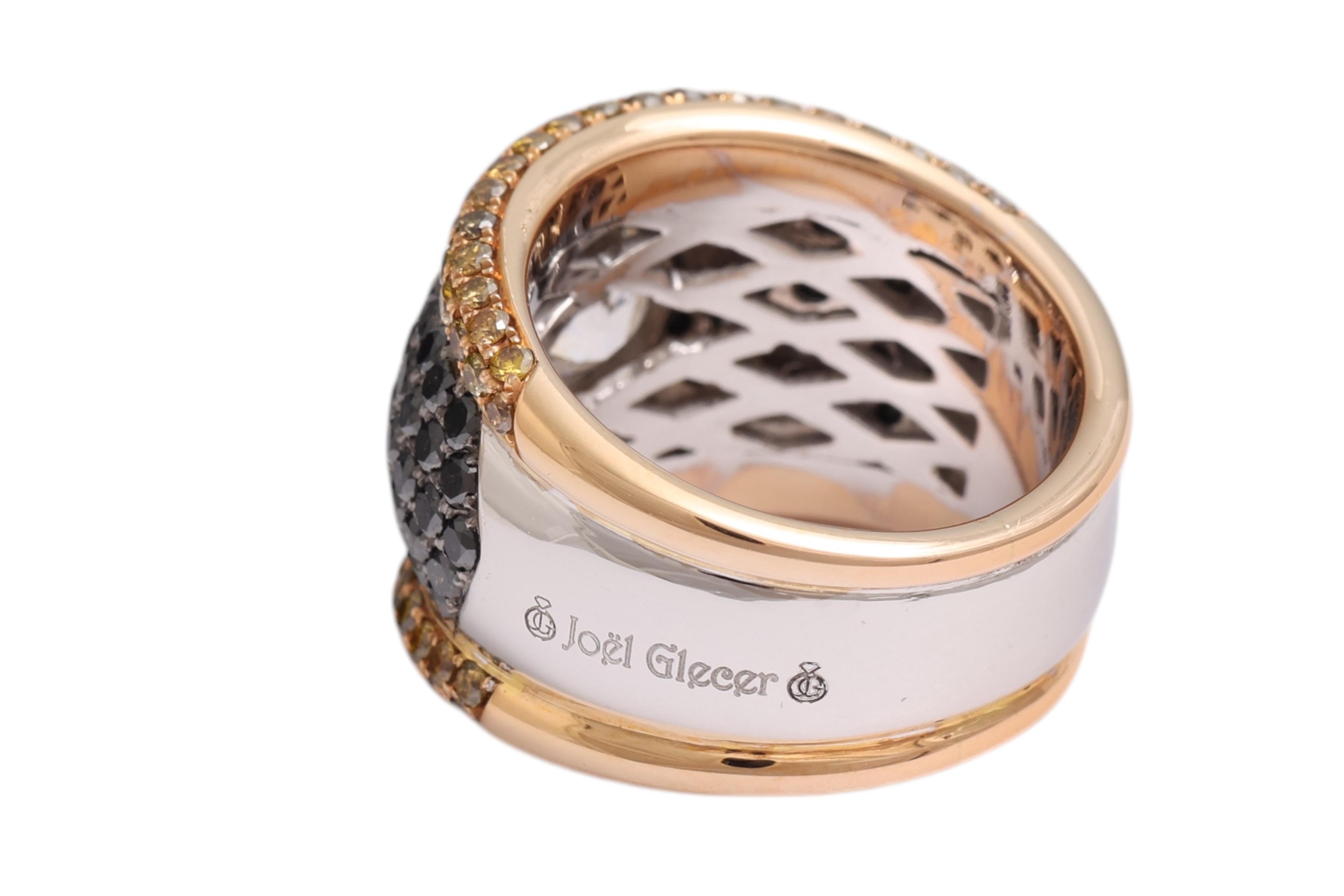 18kt Gold Ring with Black & Fancy Cognac Diamonds, 2.31ct Large Oval Diamond For Sale 1