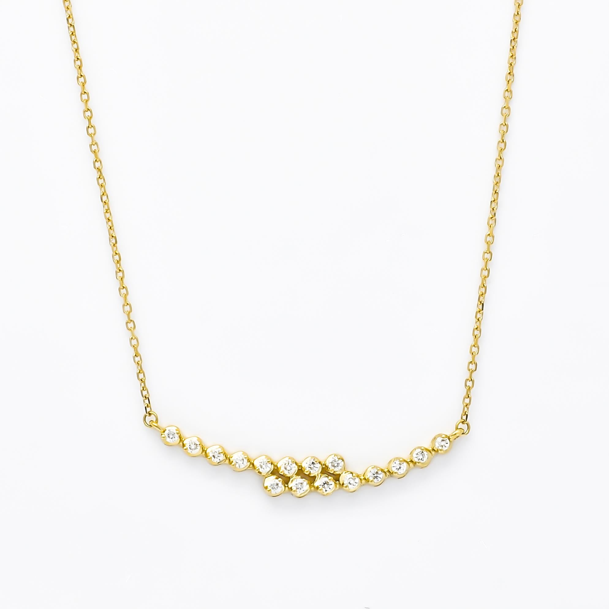 Natural Diamond 0.20 carats 18 Karat Yellow Gold Bar Chain Necklace  For Sale 1