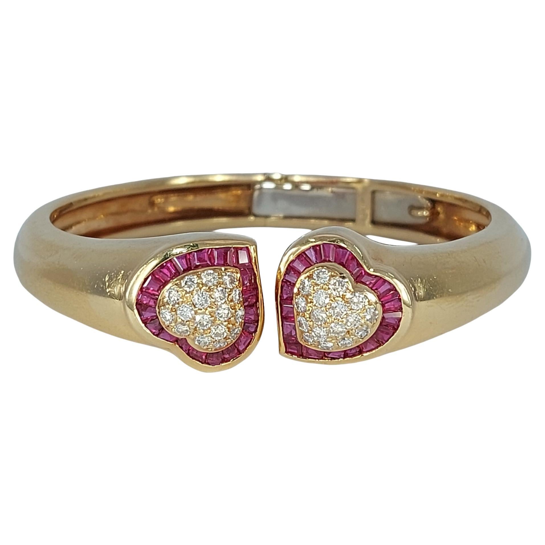 Taille brillant Or 18kt Set 2 Adler Genève Heart Bracelets Set Saphir, Rubis, Diamants en vente