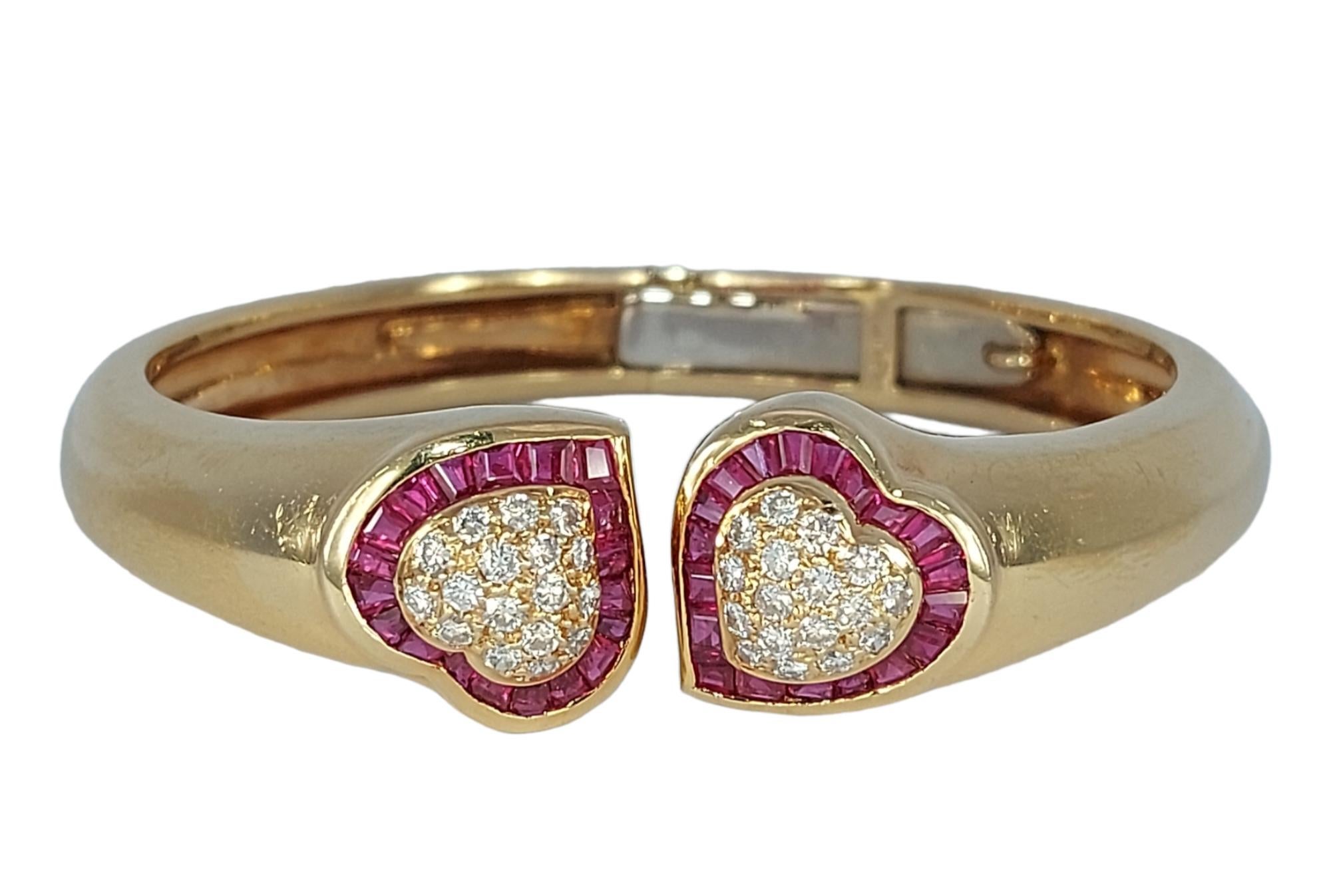 Or 18kt Set 2 Adler Genève Heart Bracelets Set Saphir, Rubis, Diamants Excellent état - En vente à Antwerp, BE