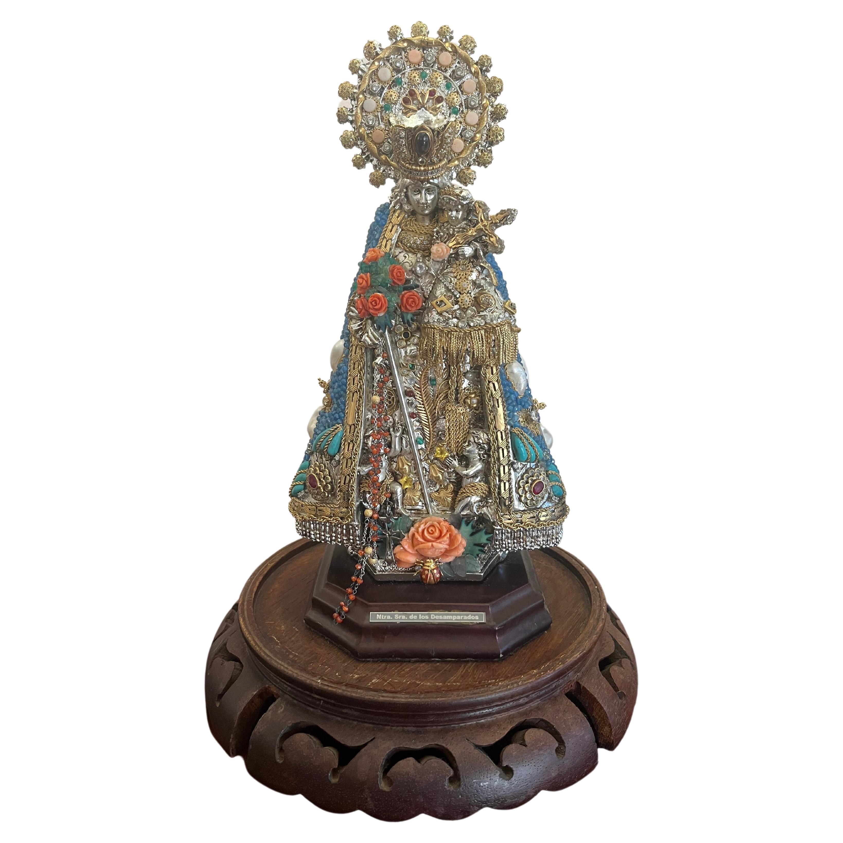 18kt Gold Statue De Nuestra Sra De Los Desamparados 'the Virgin of the Forsaken' For Sale