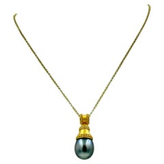18kt Gold Tahitian Grey Pearl Handcrafted Etruscan Style Pendant